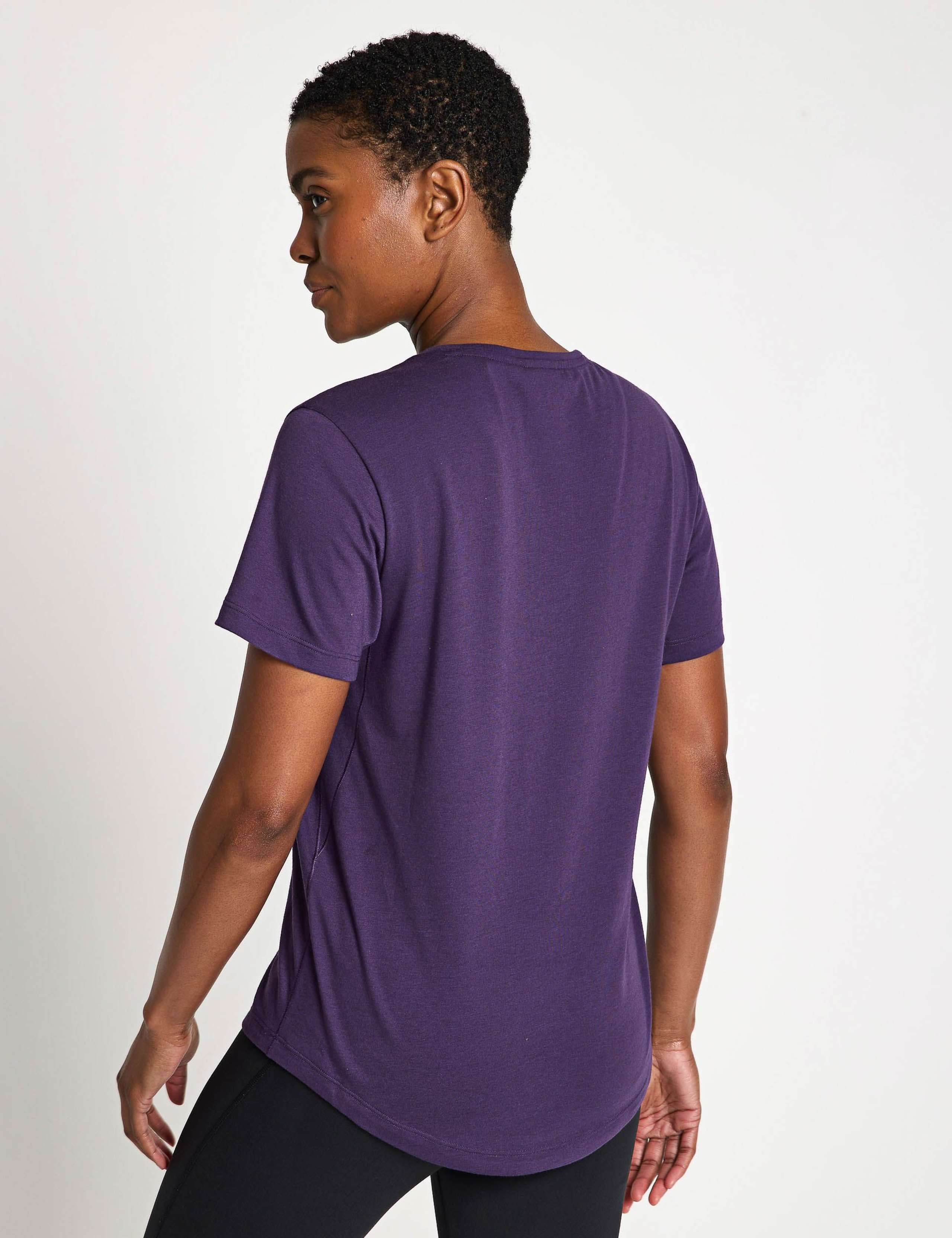 Yoga Essentials Round Neck T-Shirt 2 of 4