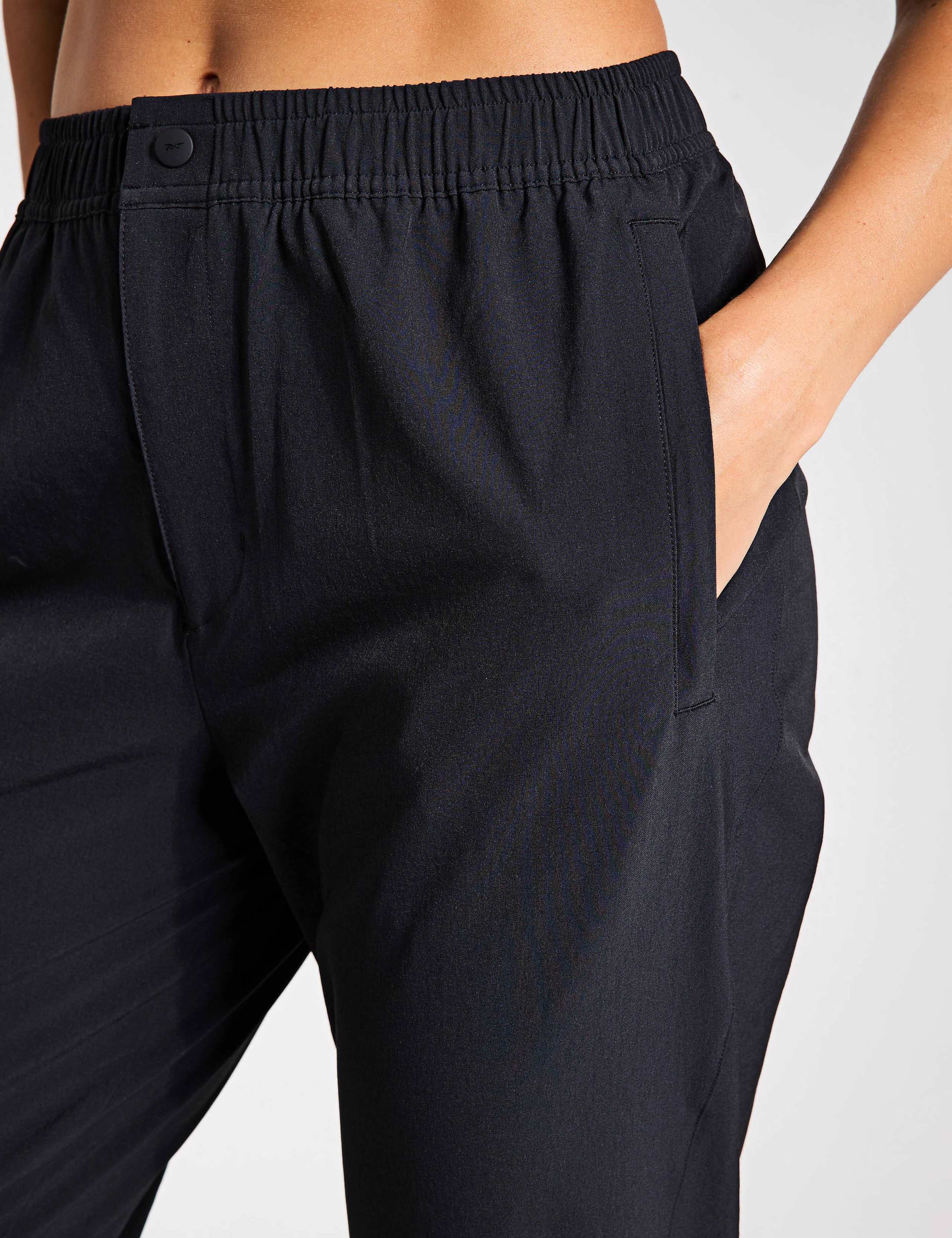 Active Collective Skystretch Joggers 7 of 7