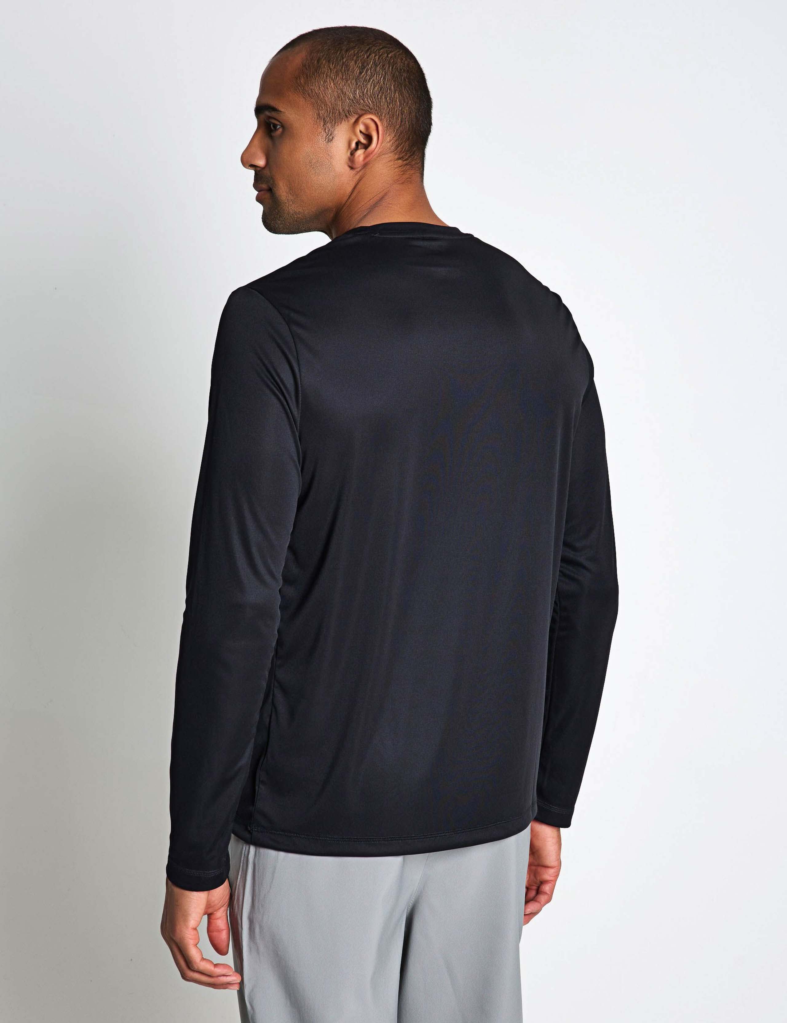 Training Long Sleeve Tech T-Shirt 2 of 4