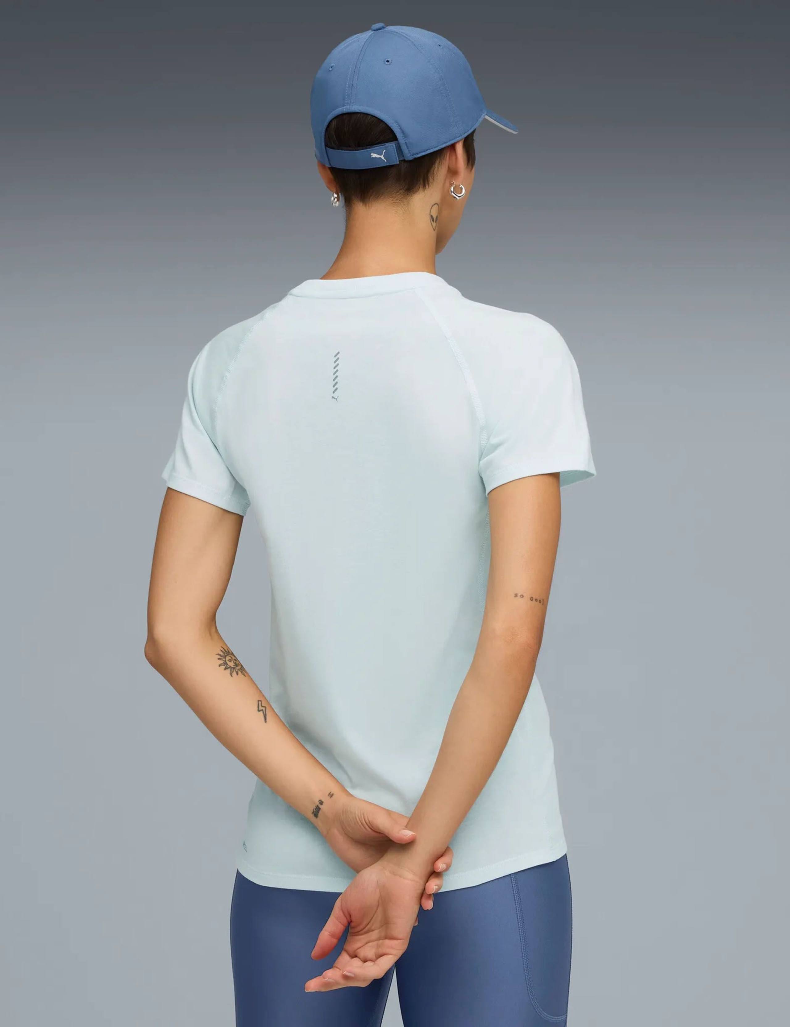 Run Velocity Crew Neck T-Shirt 3 of 5