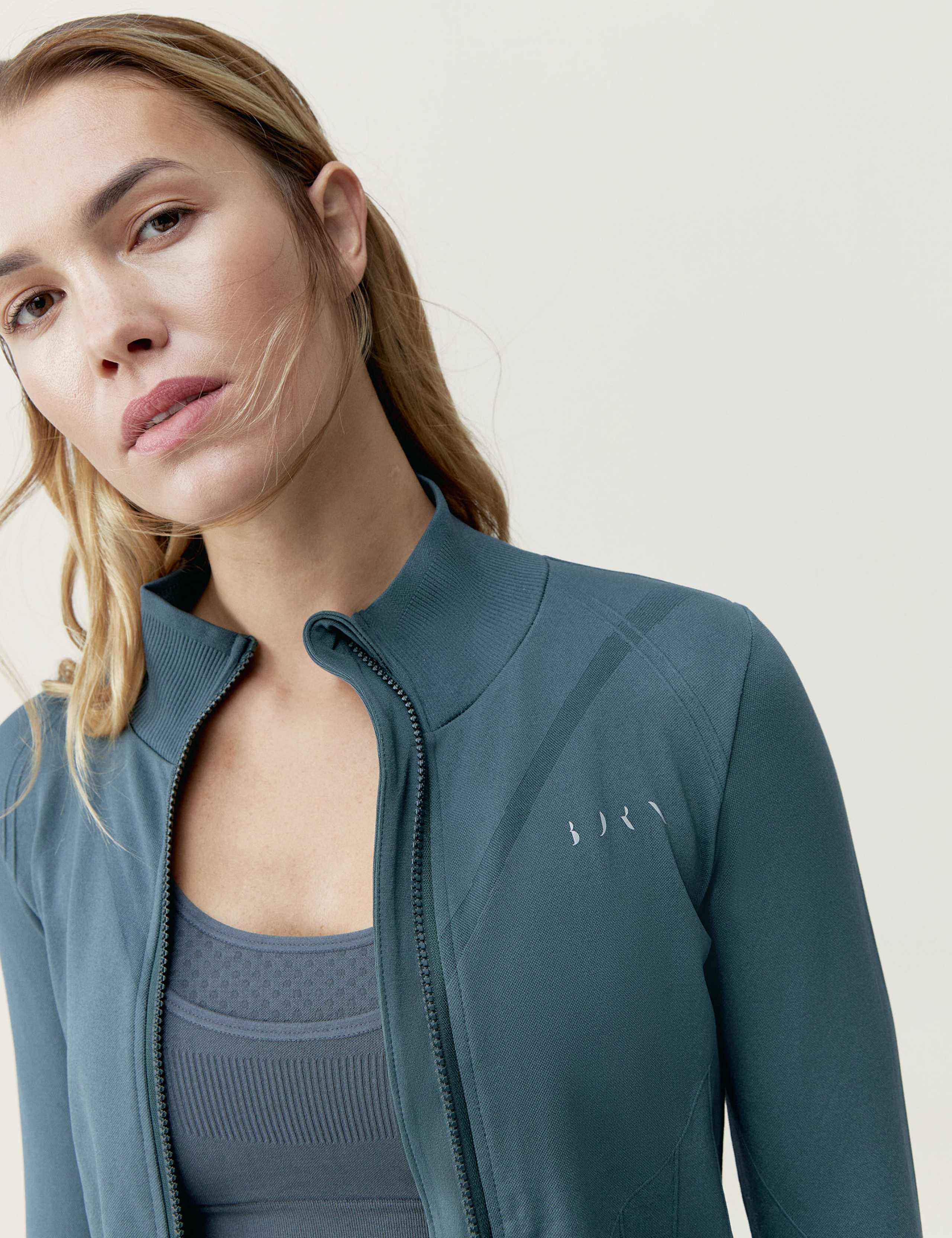 Sora Funnel Neck Sports Jacket 6 of 7