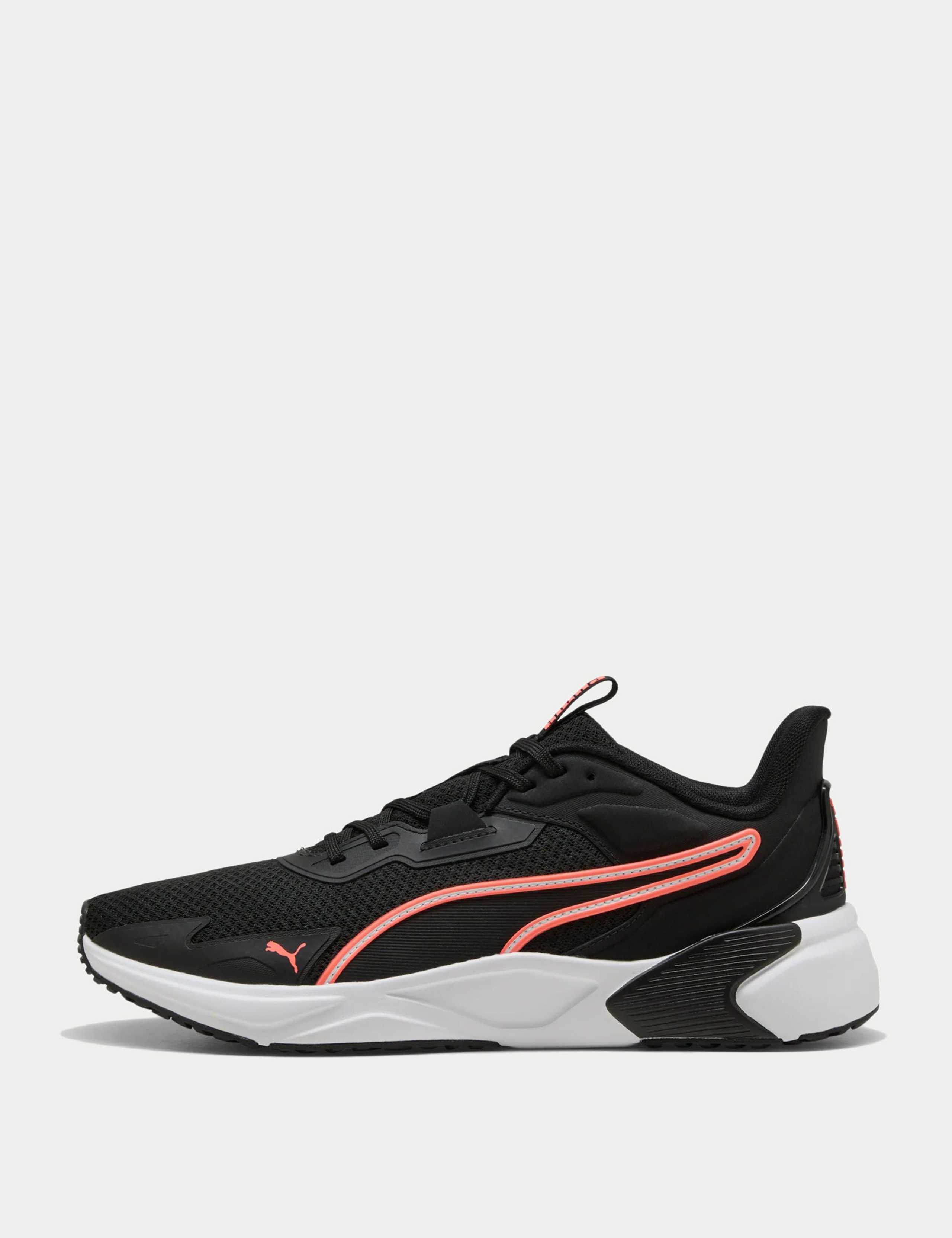 Disperse XT 4 Sports Trainers 1 of 6