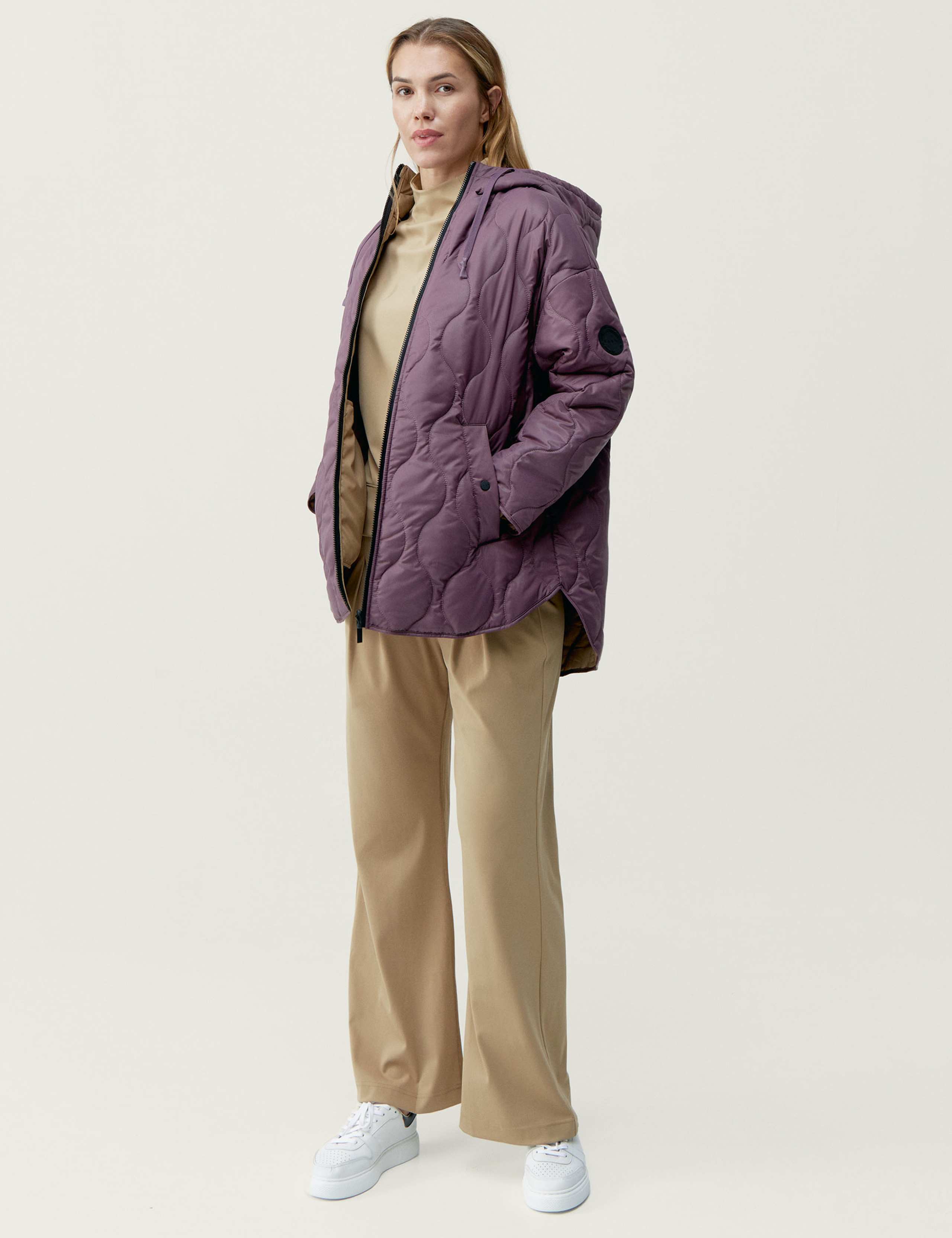 Ashley Reversible Quilted Hooded Jacket 3 of 10
