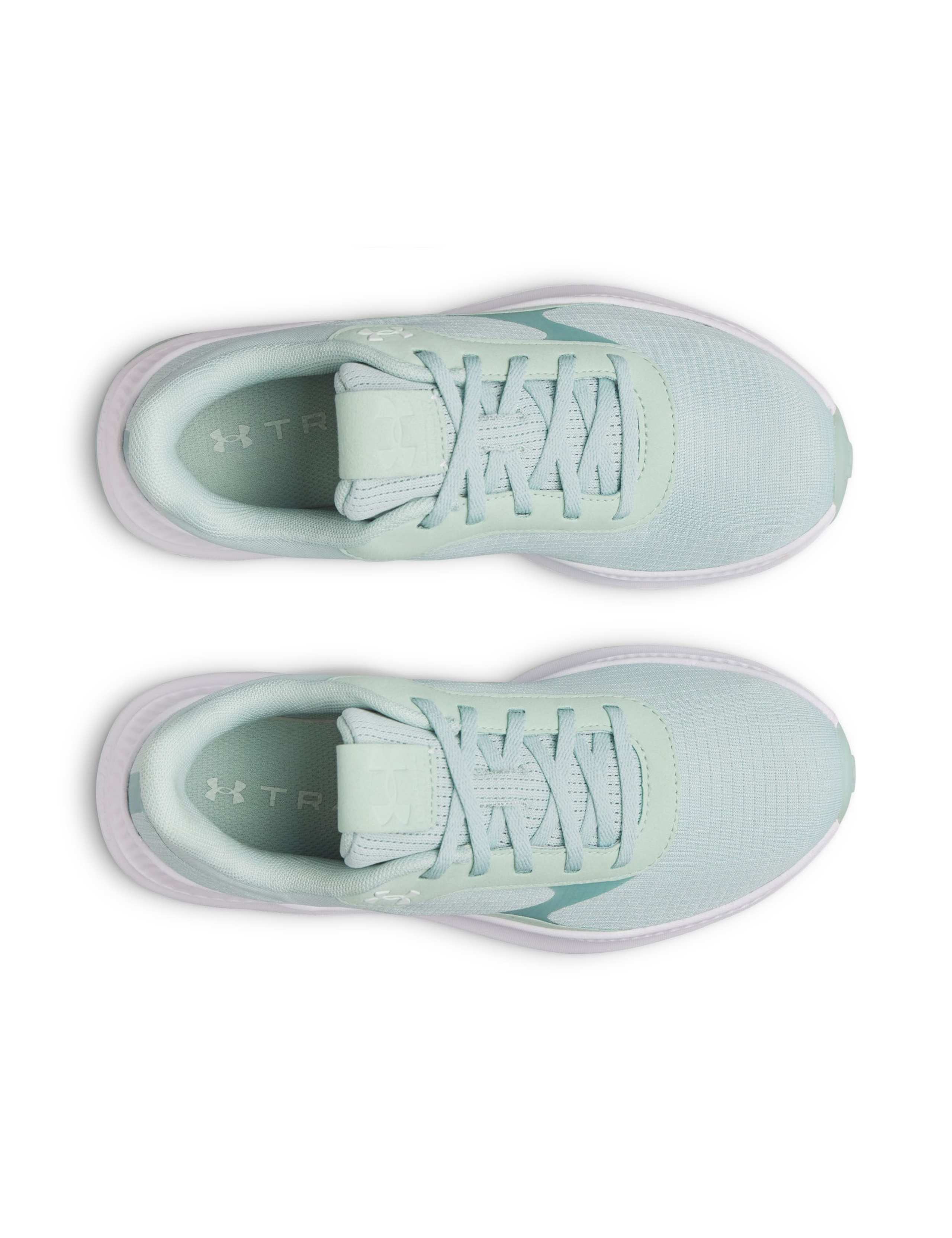 Aurora 3 Sports Trainers 4 of 5
