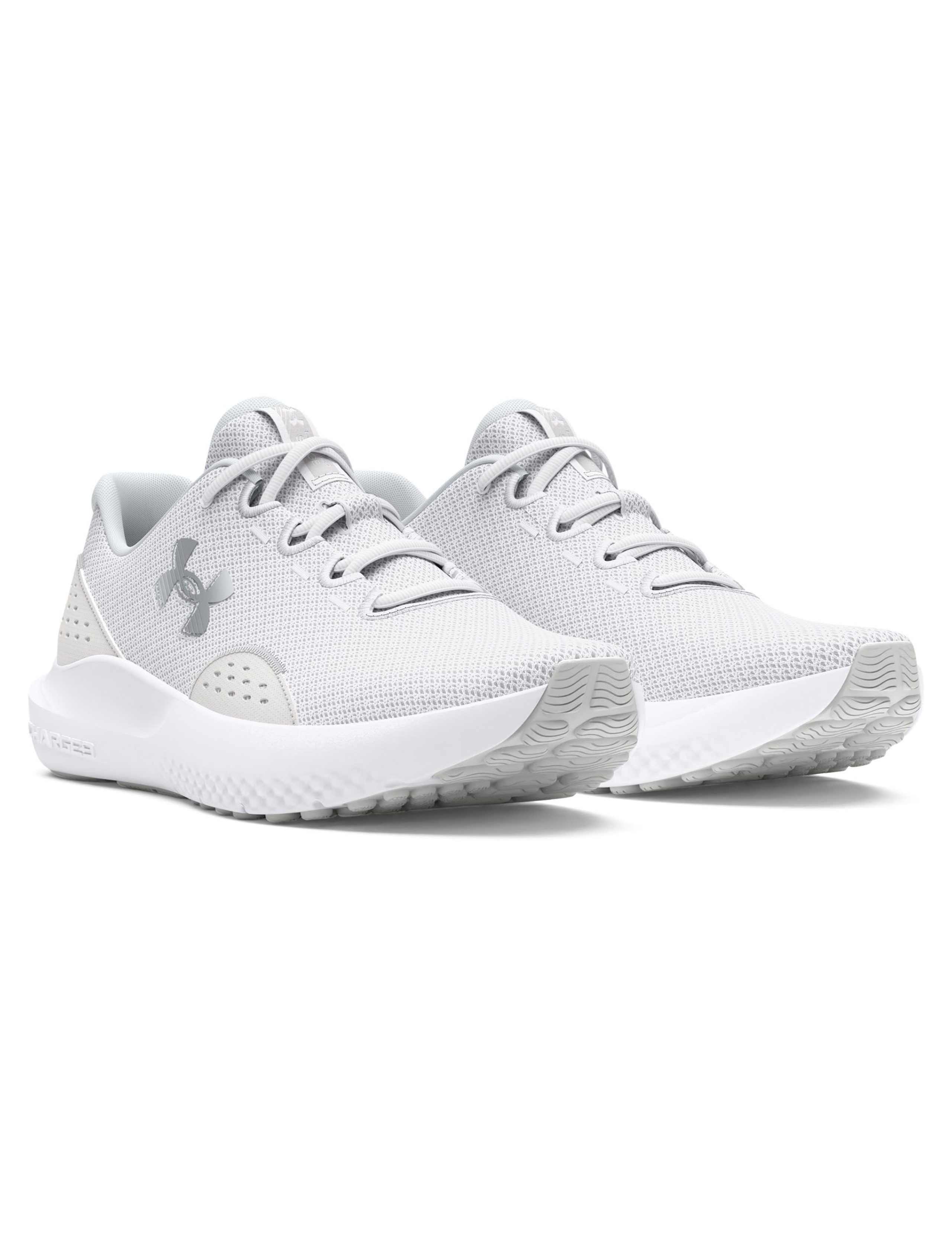 Surge 4 Running Trainers 2 of 5