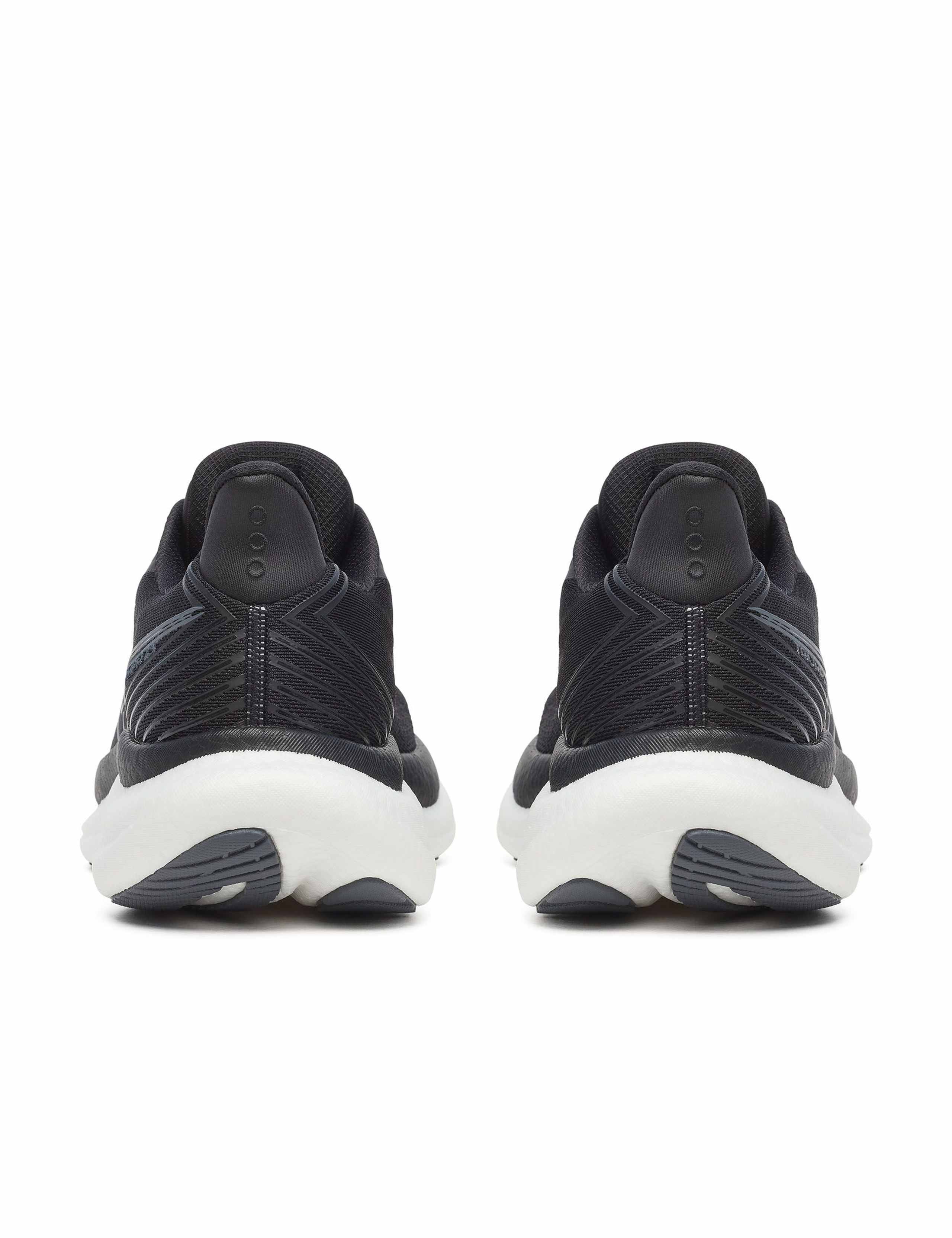 Triumph 23 Trainers 4 of 6