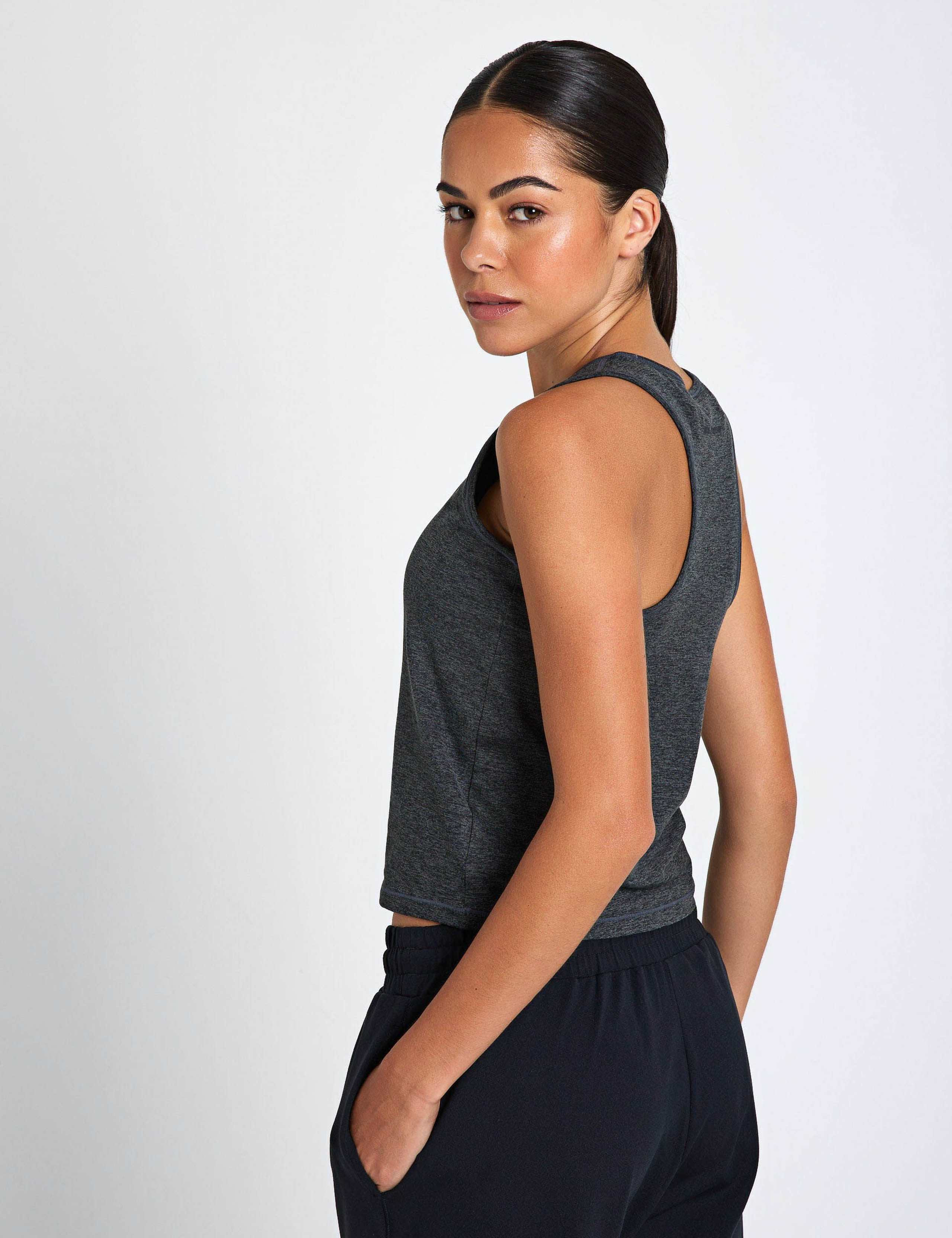 Reset Crew Neck Vest Top 2 of 4