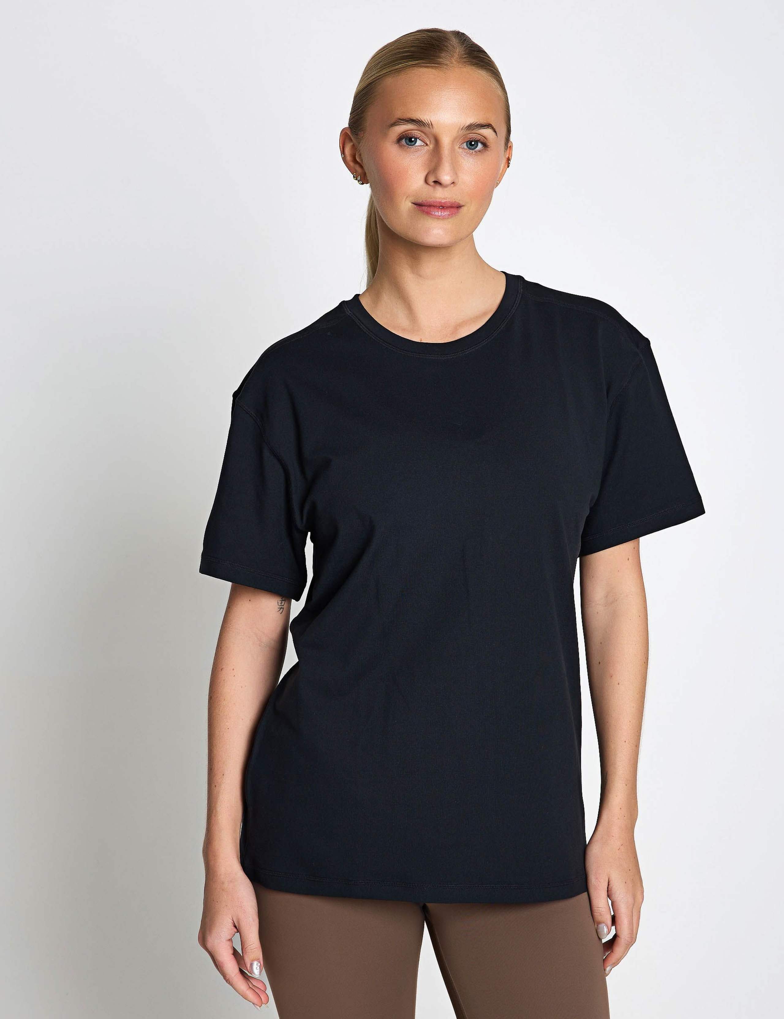 Crew Neck Workout T-Shirt 1 of 6