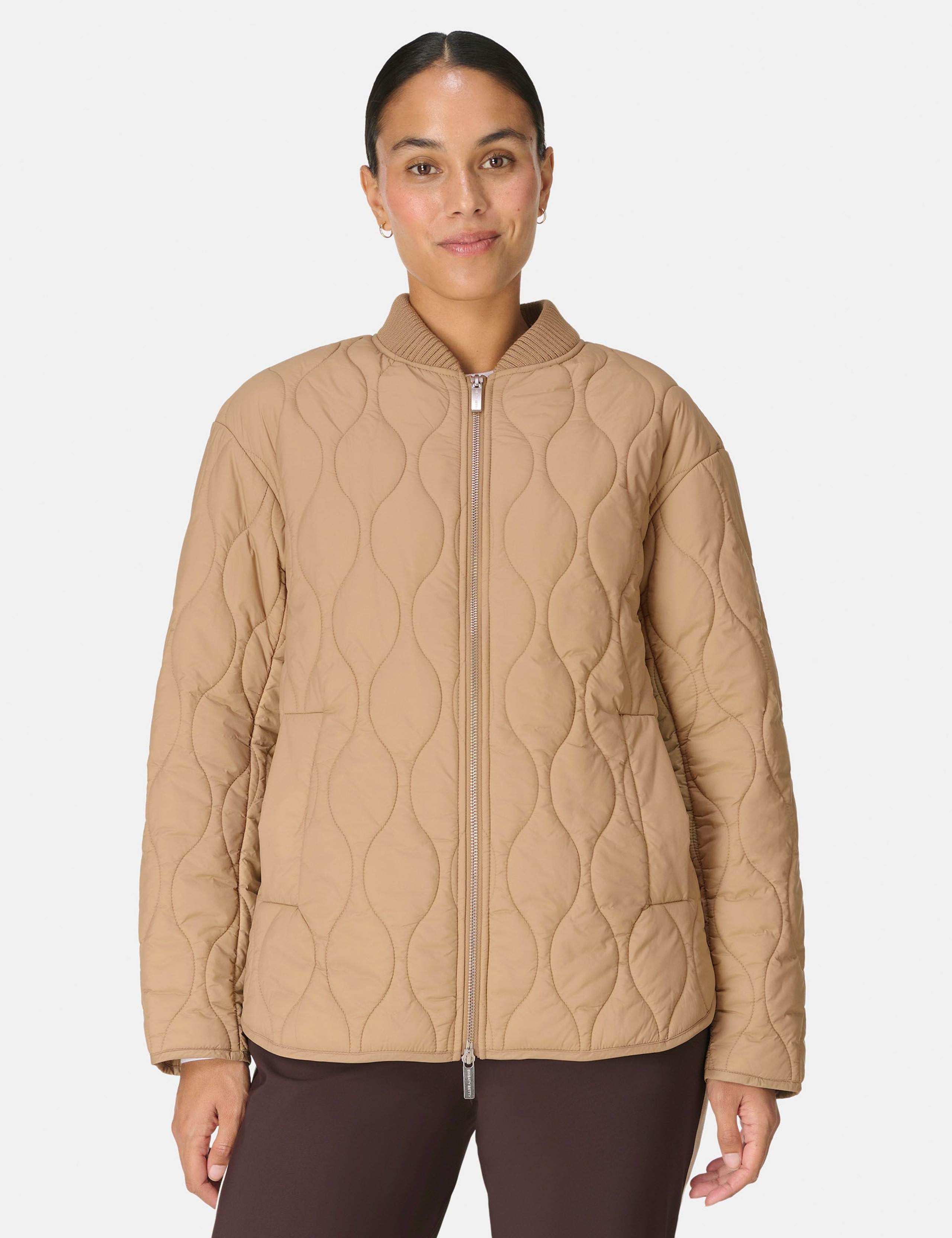 On The Move Lightweight Quilted Jacket 5 of 8
