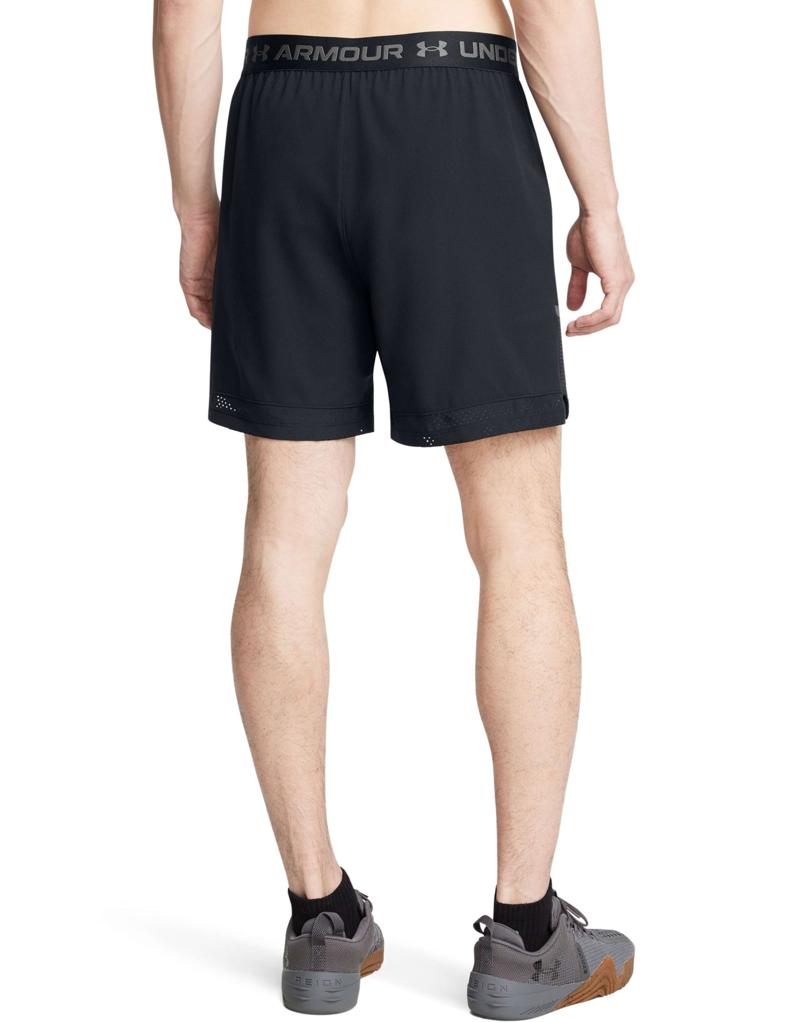 "UA Vanish Woven 6in Graphic Shorts" 5 of 5