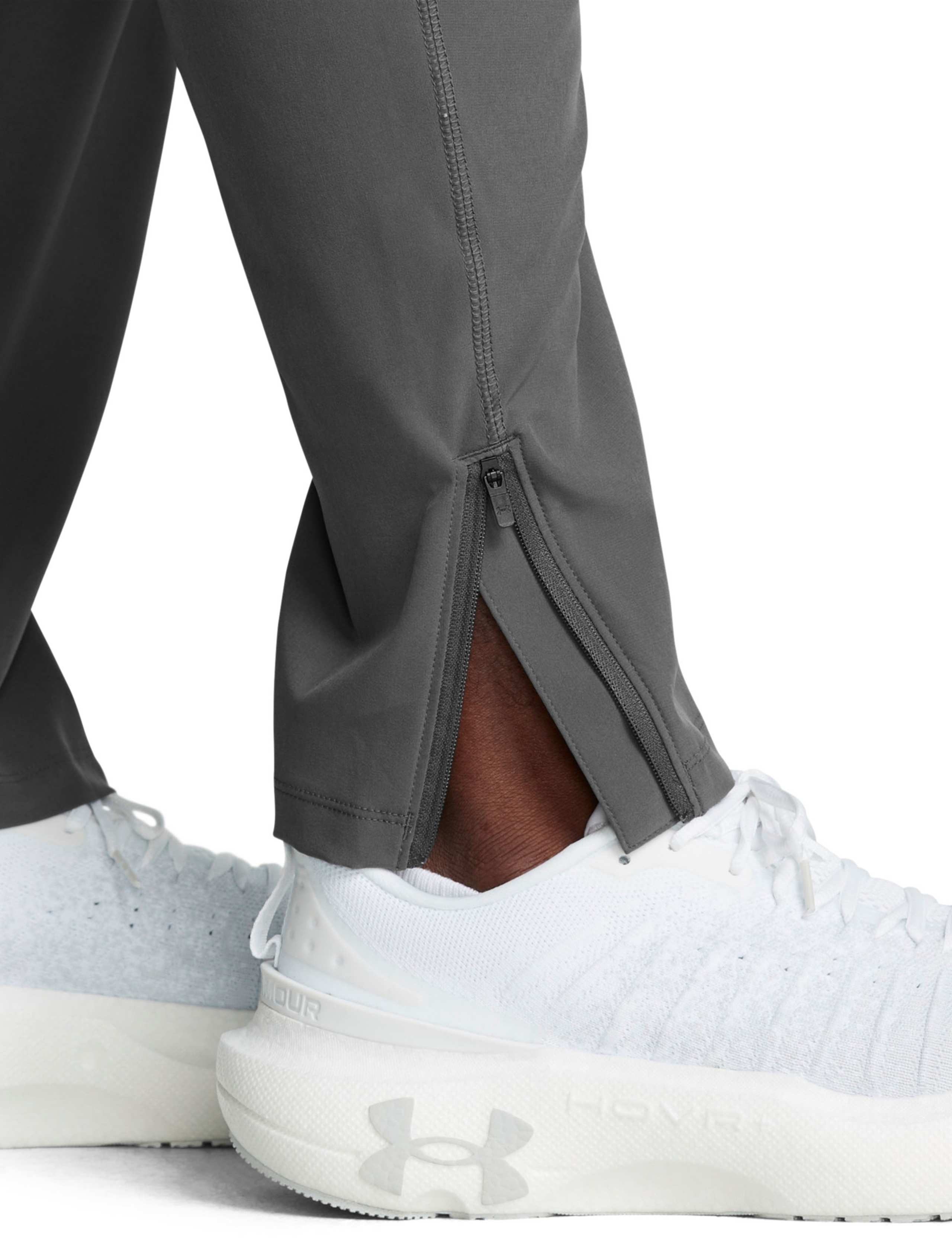 Storm Run Stretch Joggers 3 of 5