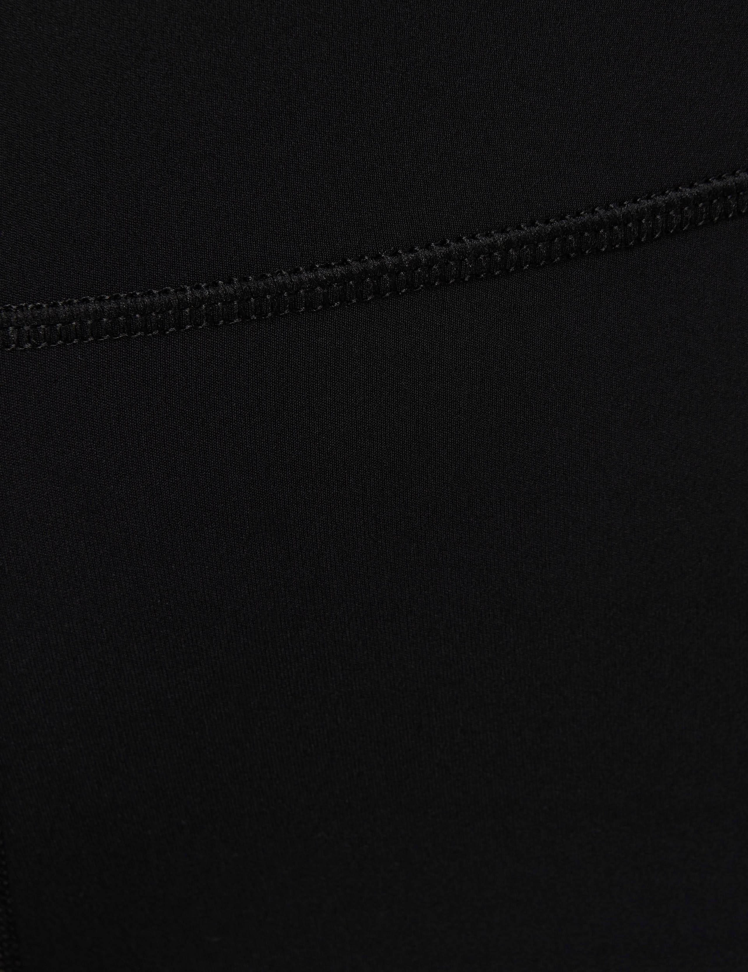 Ultimate 32 Studio Flared Leggings 8 of 8