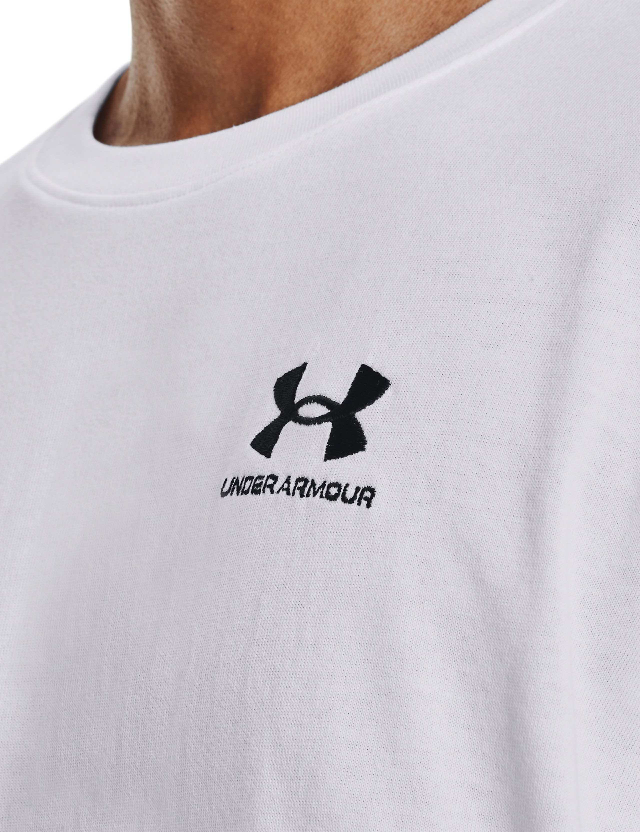 Logo Embroidered Short Sleeve T-Shirt 4 of 4