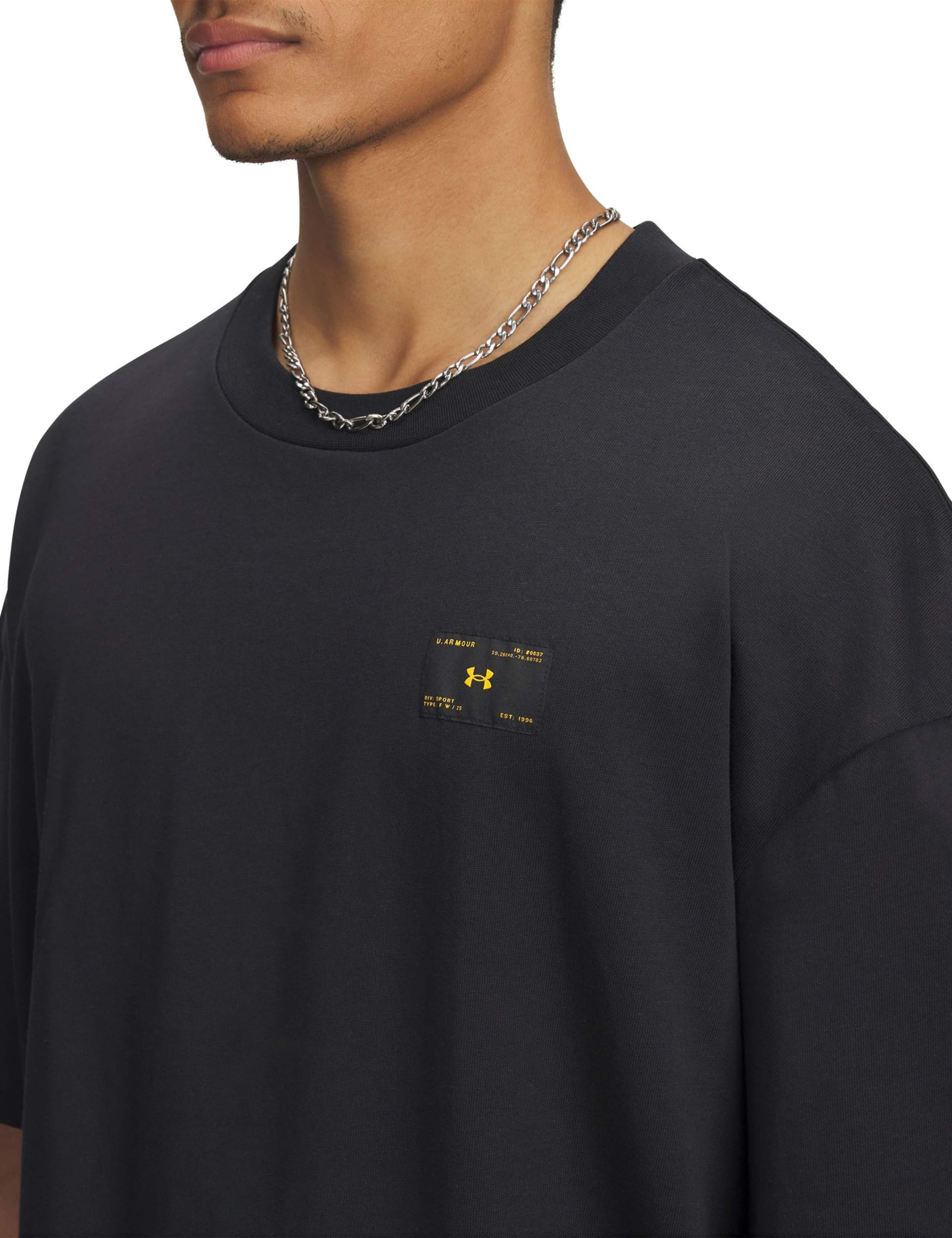 Woven Label Heavyweight T-Shirt 3 of 3