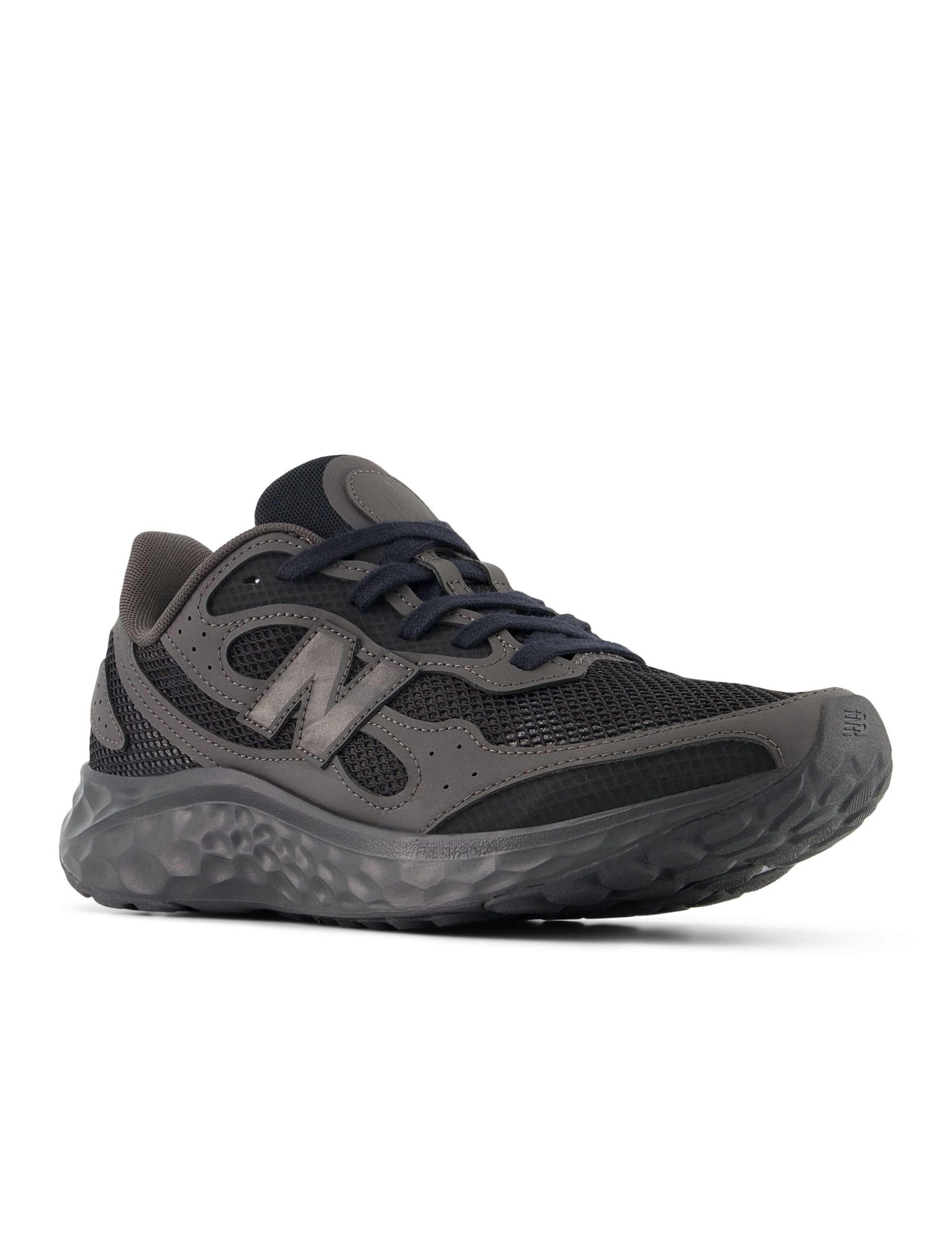 Fresh Foam Arishi V4 Trainers 3 of 11