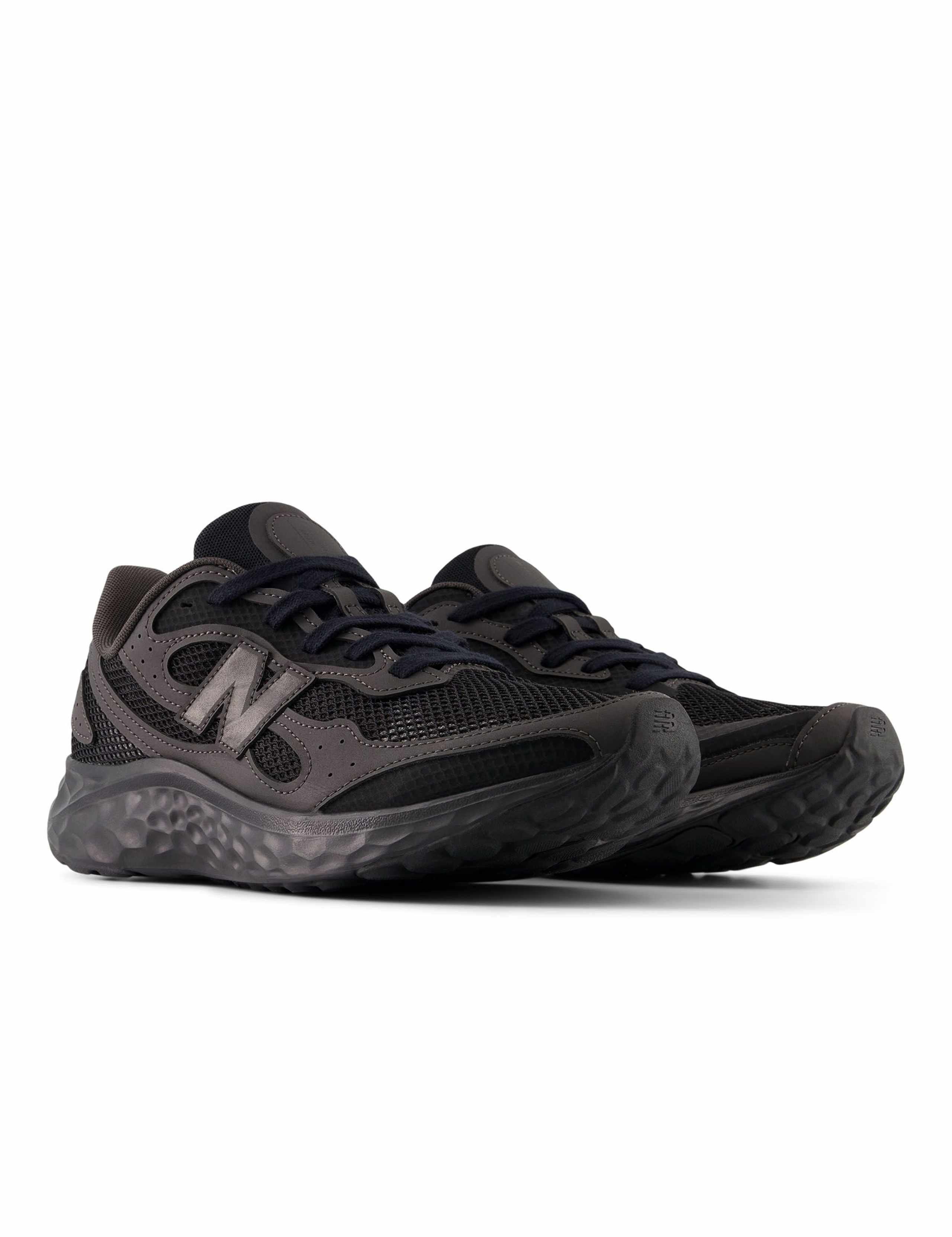 Fresh Foam Arishi V4 Trainers 6 of 11