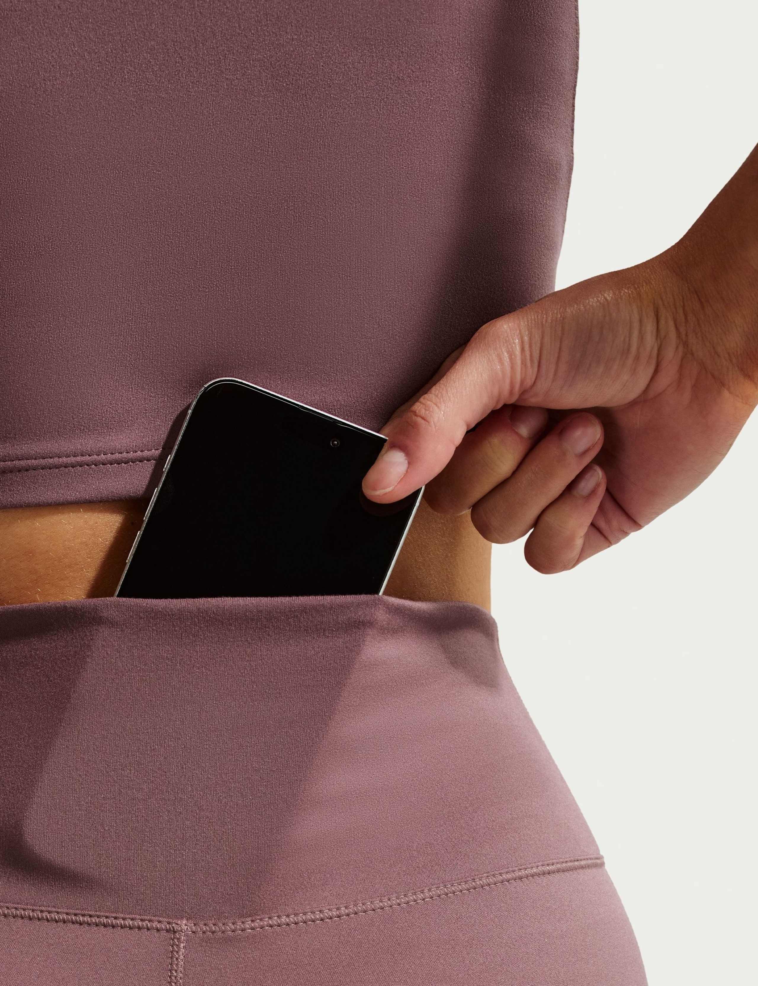 One Seamless Front Full-Length Leggings 6 of 6