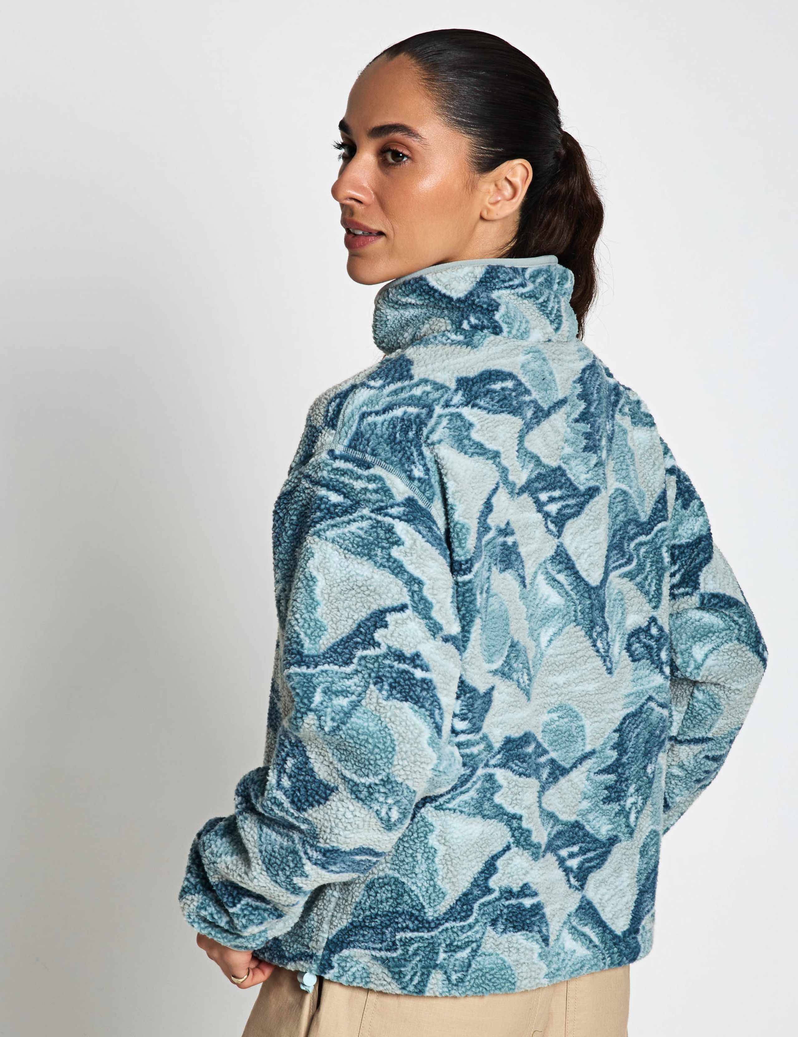 Helvetia Funnel Neck Fleece Sweatshirt 3 of 6