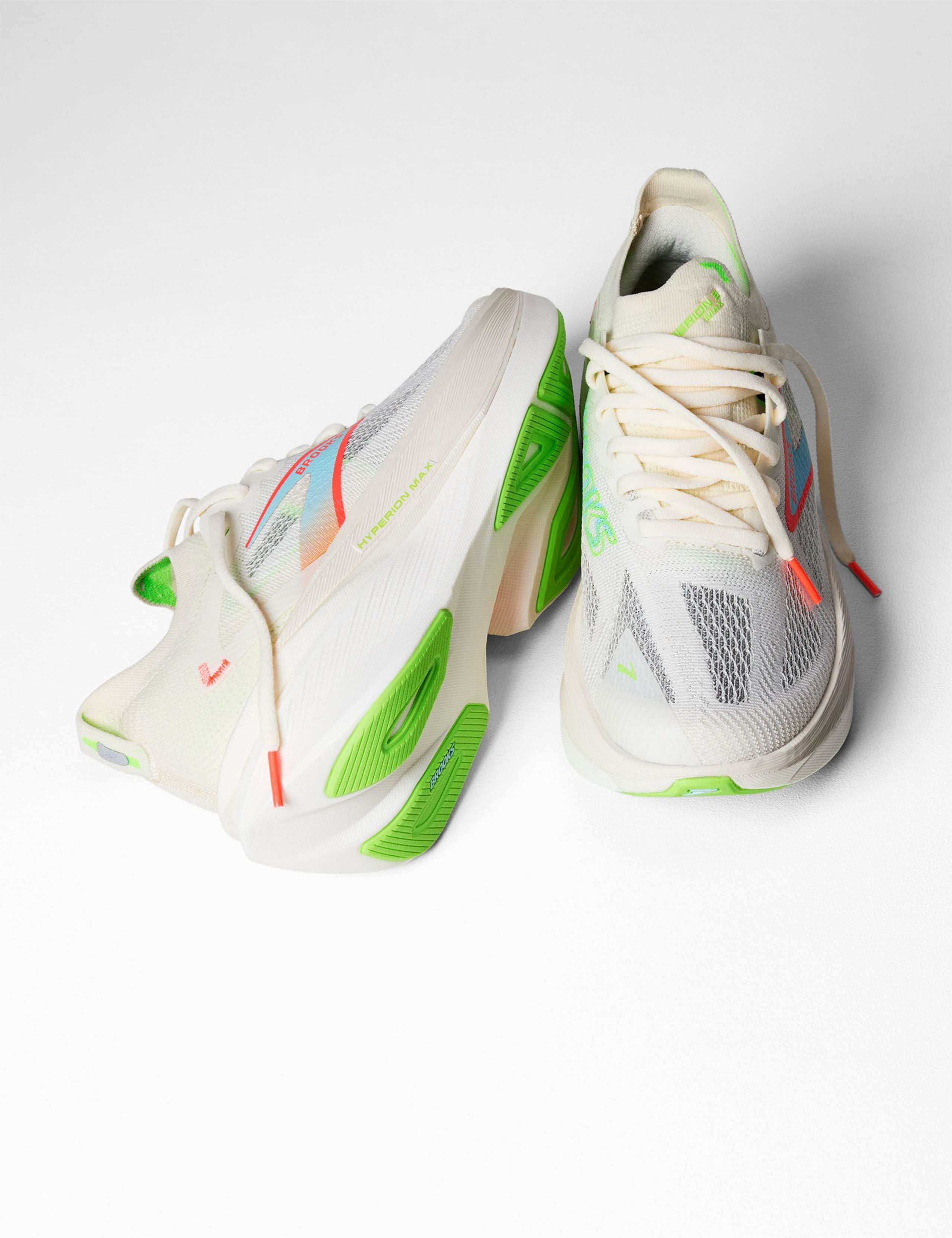 Hyperion Max 3 Running Trainers 2 of 6