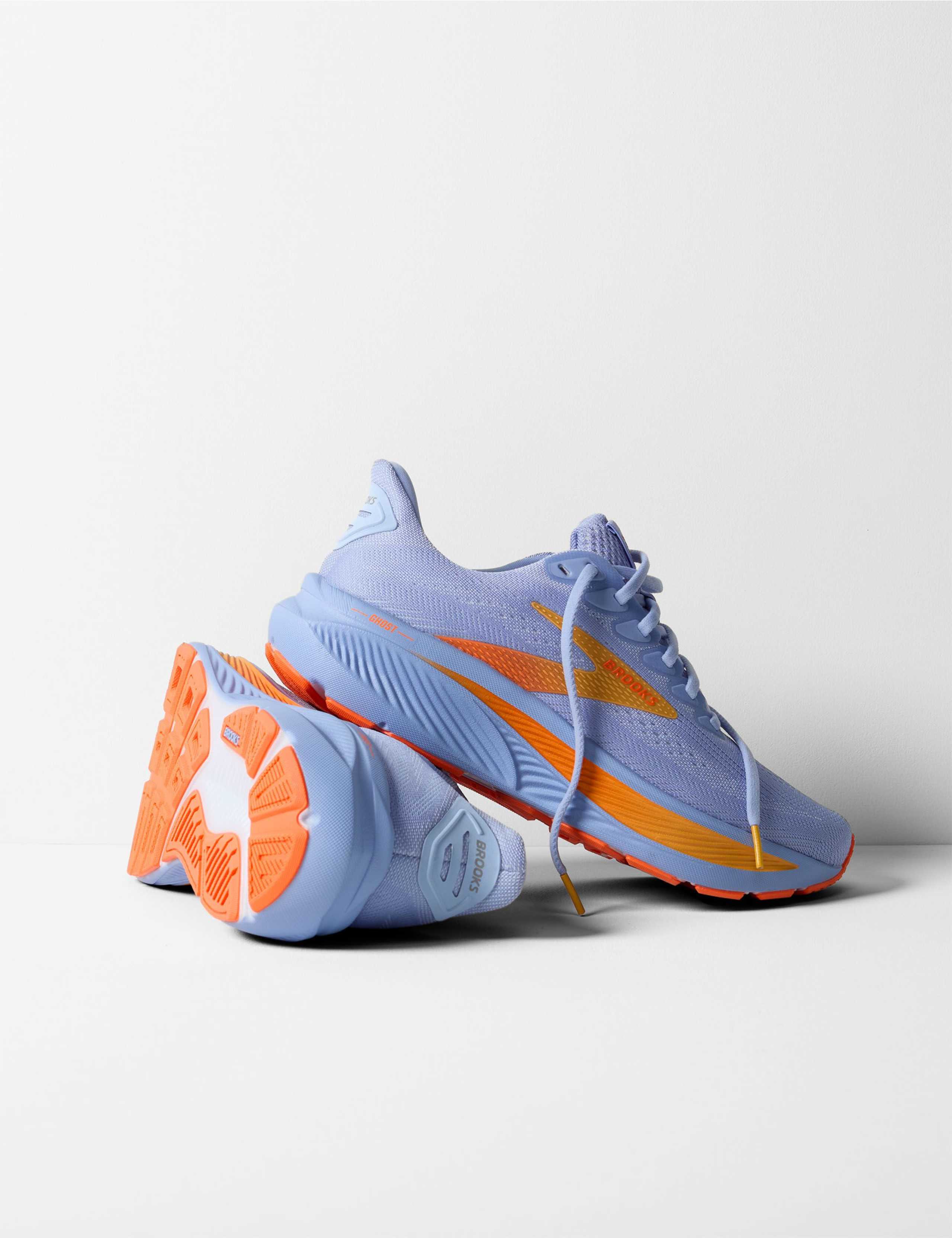 Ghost 17 Running Trainers 2 of 6