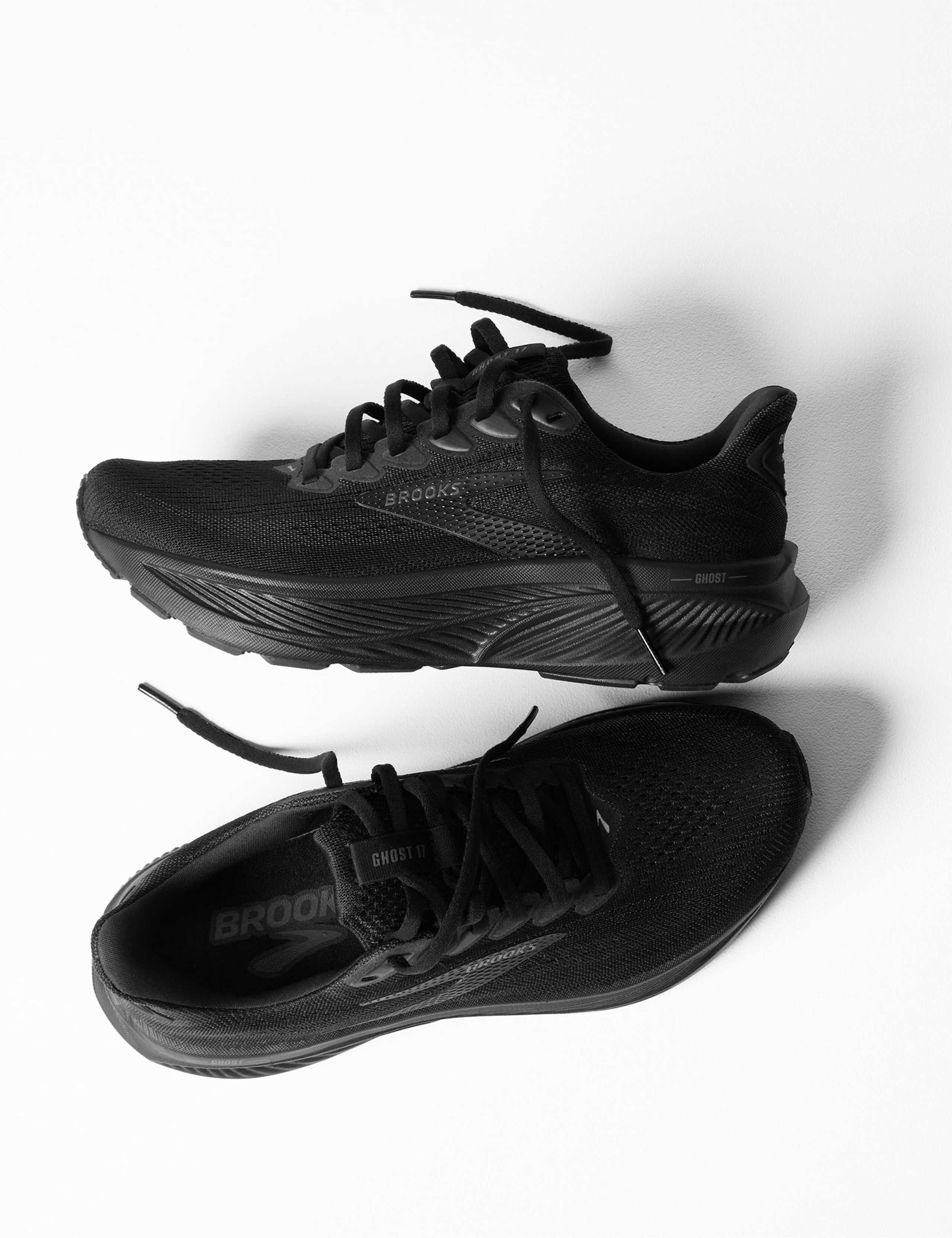 Ghost 17 Running Trainers 2 of 6