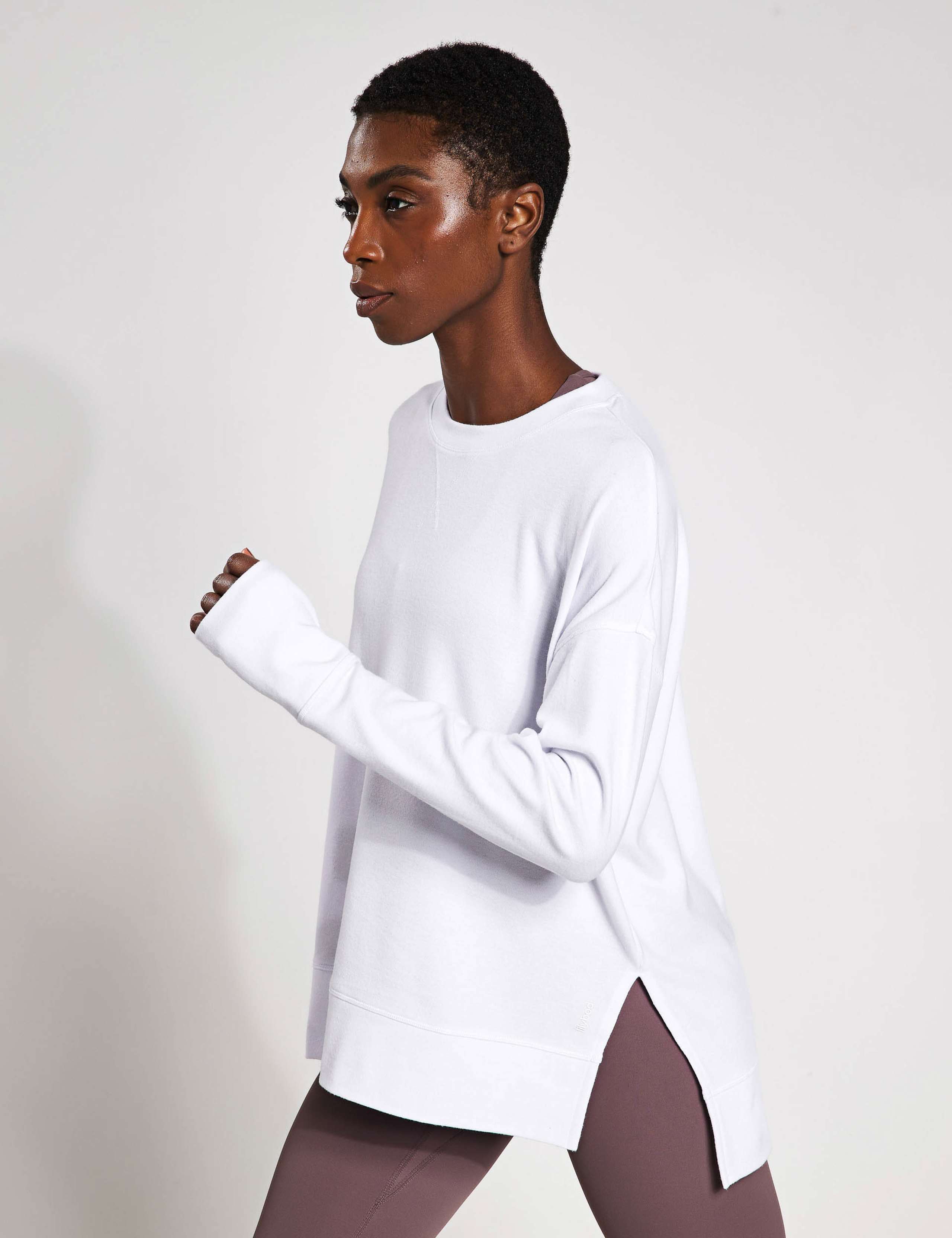 Shelby Crew Neck Step Hem Relaxed Sweatshirt 3 of 6