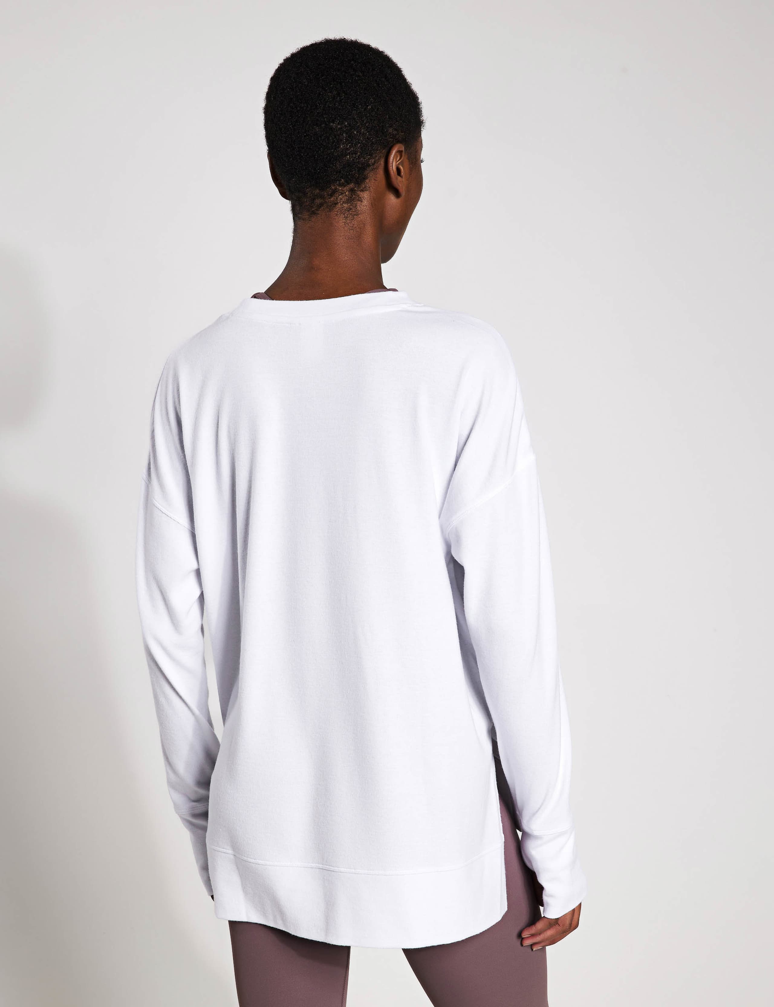 Shelby Crew Neck Step Hem Relaxed Sweatshirt 4 of 6