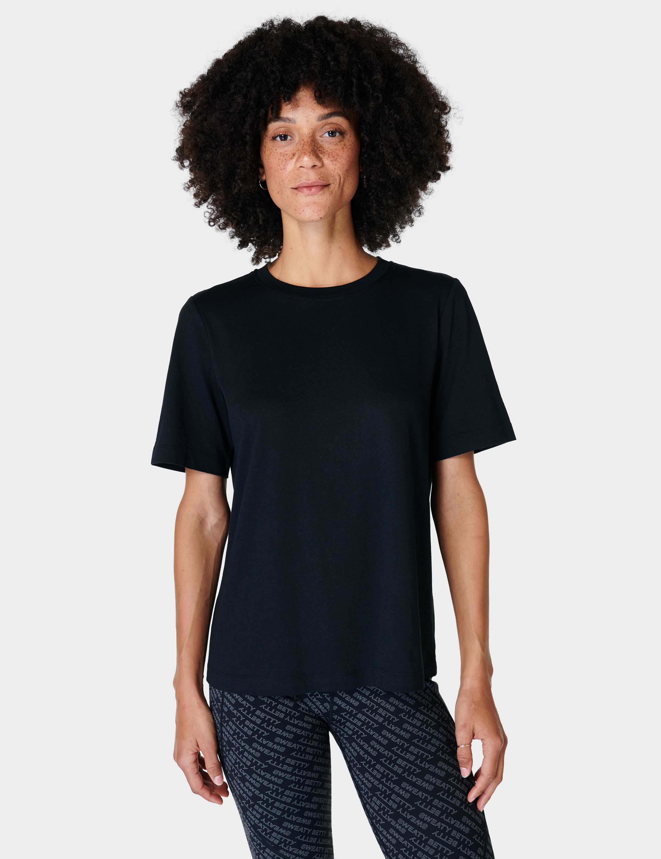 Essential Cotton Rich Crew Neck T-Shirt 4 of 7