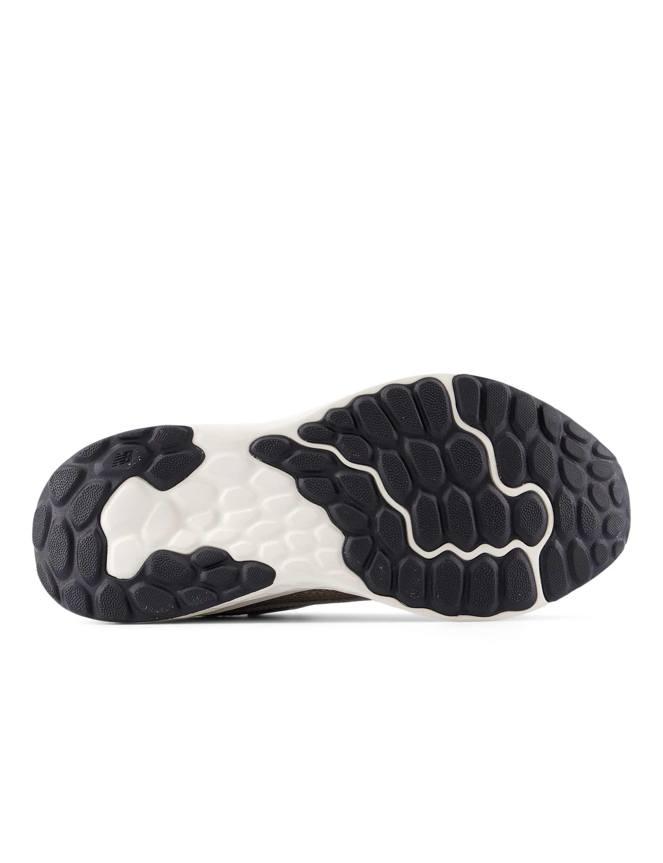 Fresh Foam Arishi V4 Trainers 6 of 8