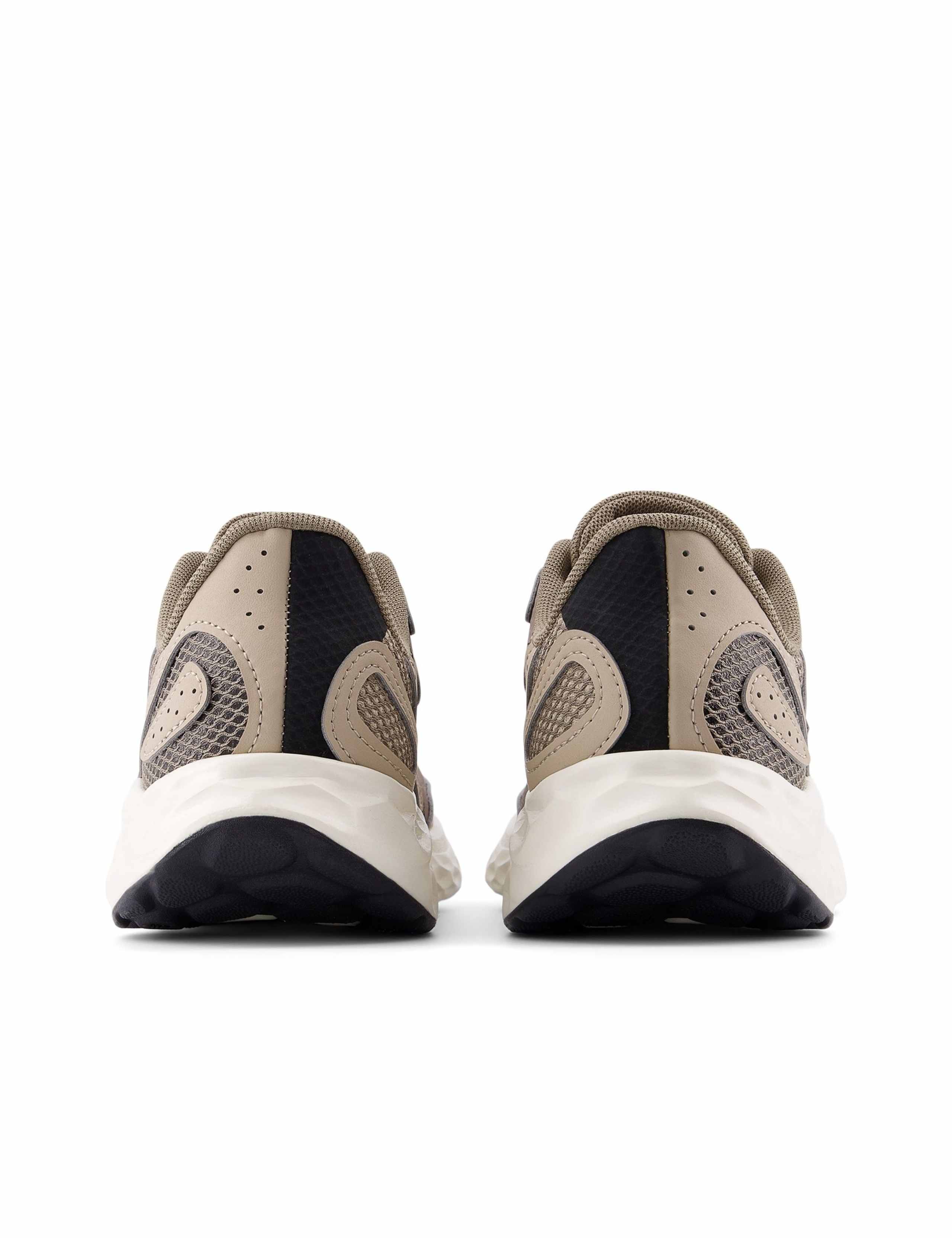 Fresh Foam Arishi V4 Trainers 8 of 8
