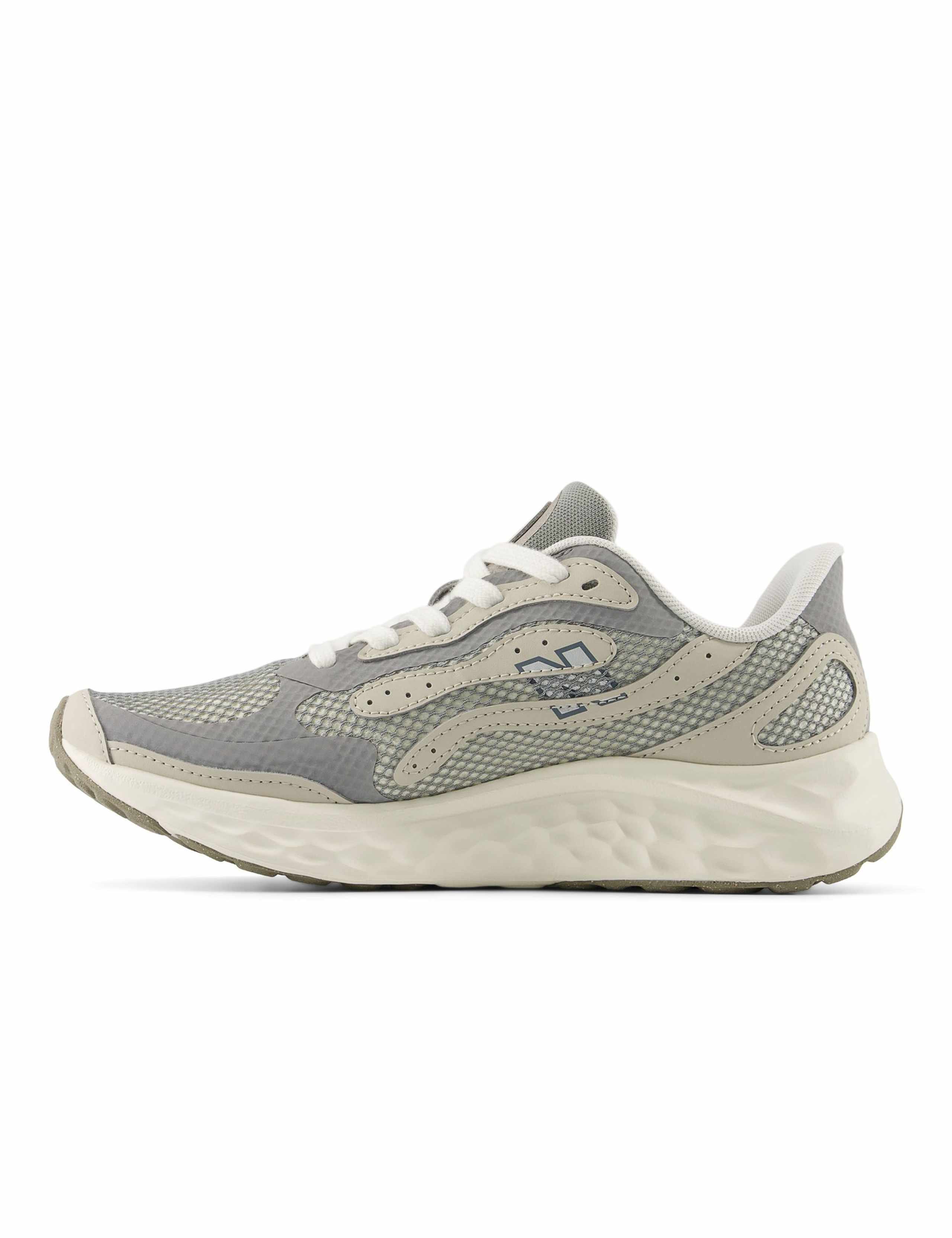 Fresh Foam Arishi V4 Trainers 2 of 11