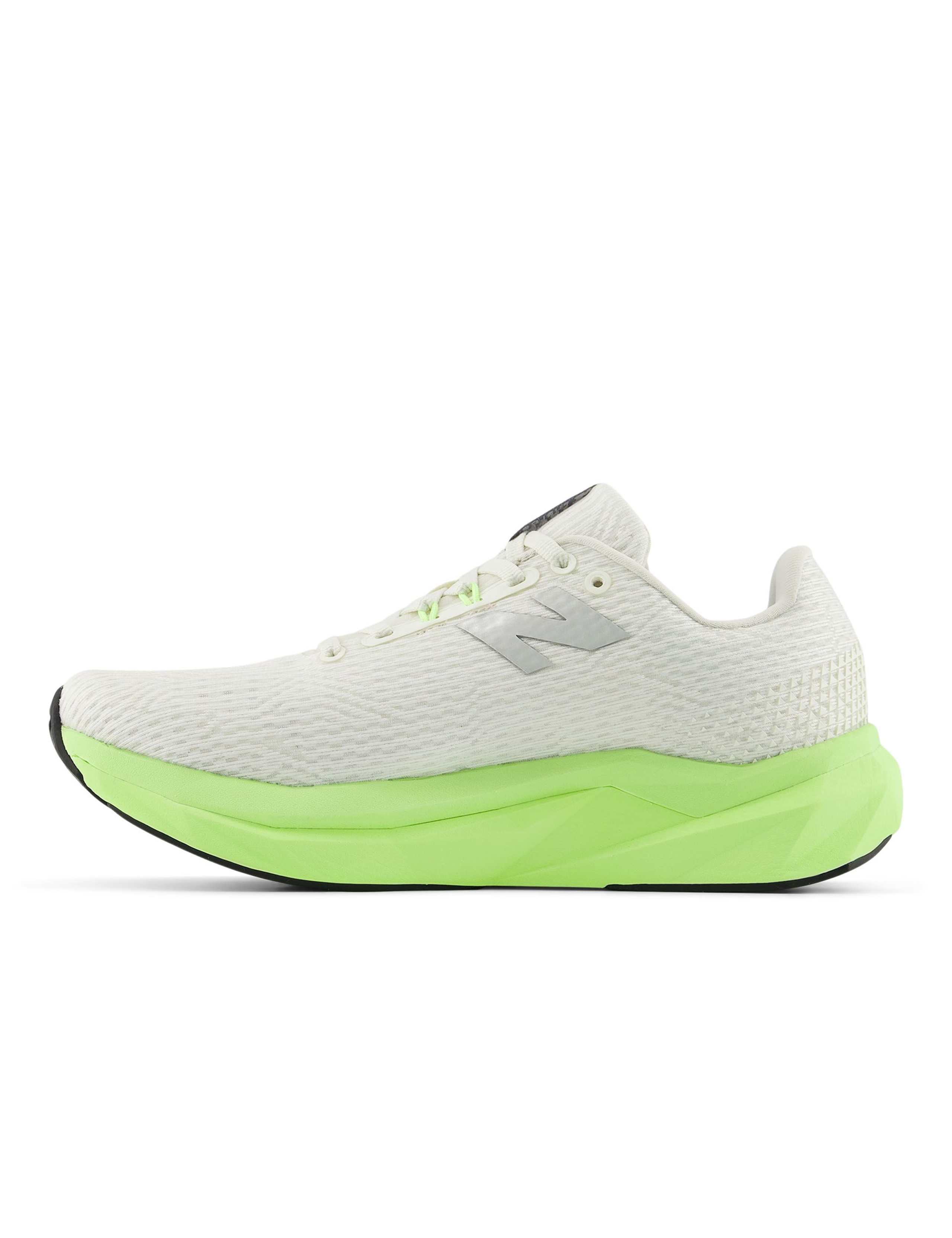 FuelCell Propel V5 Trainers 7 of 8