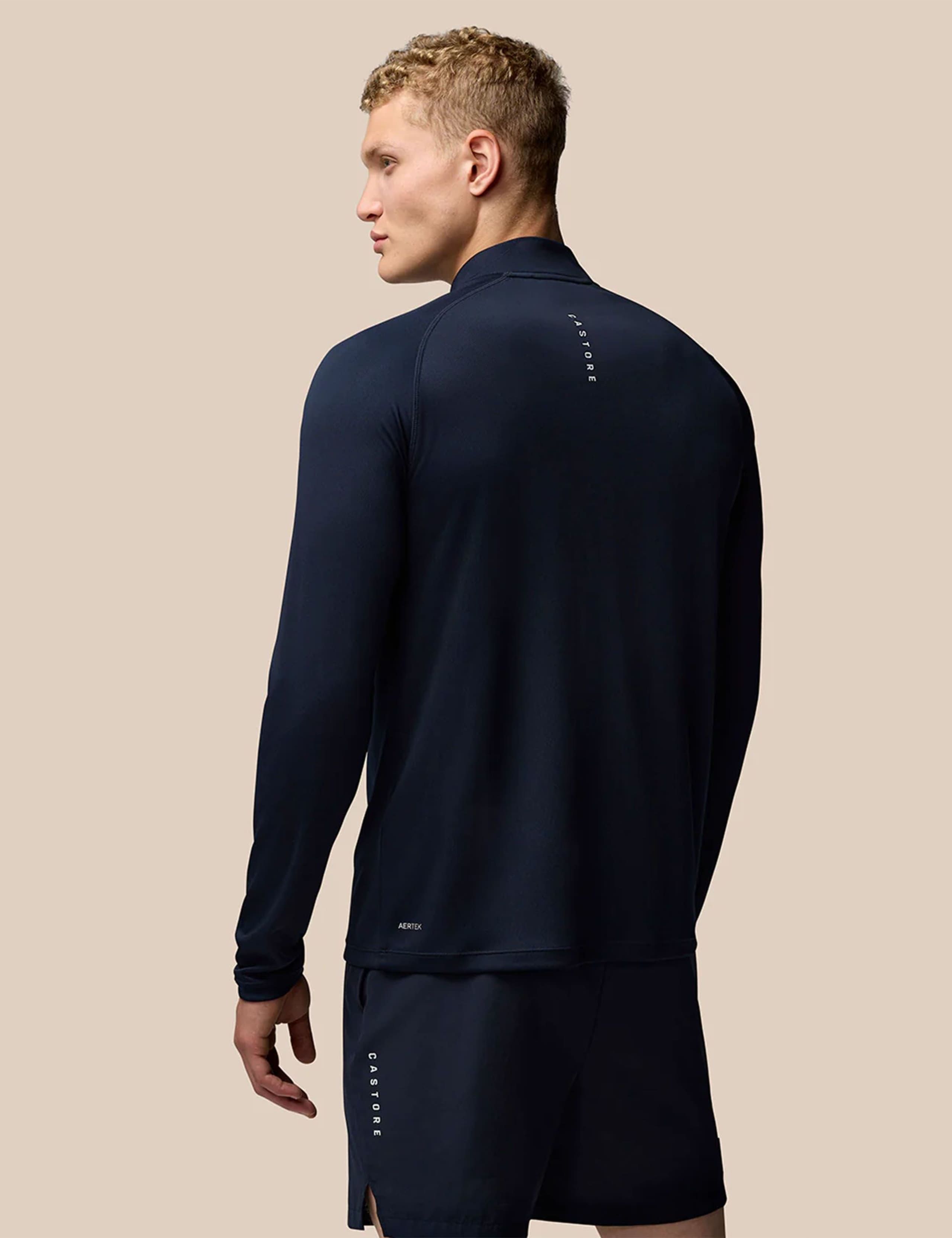 Lightweight Half Zip Training Top 3 of 6