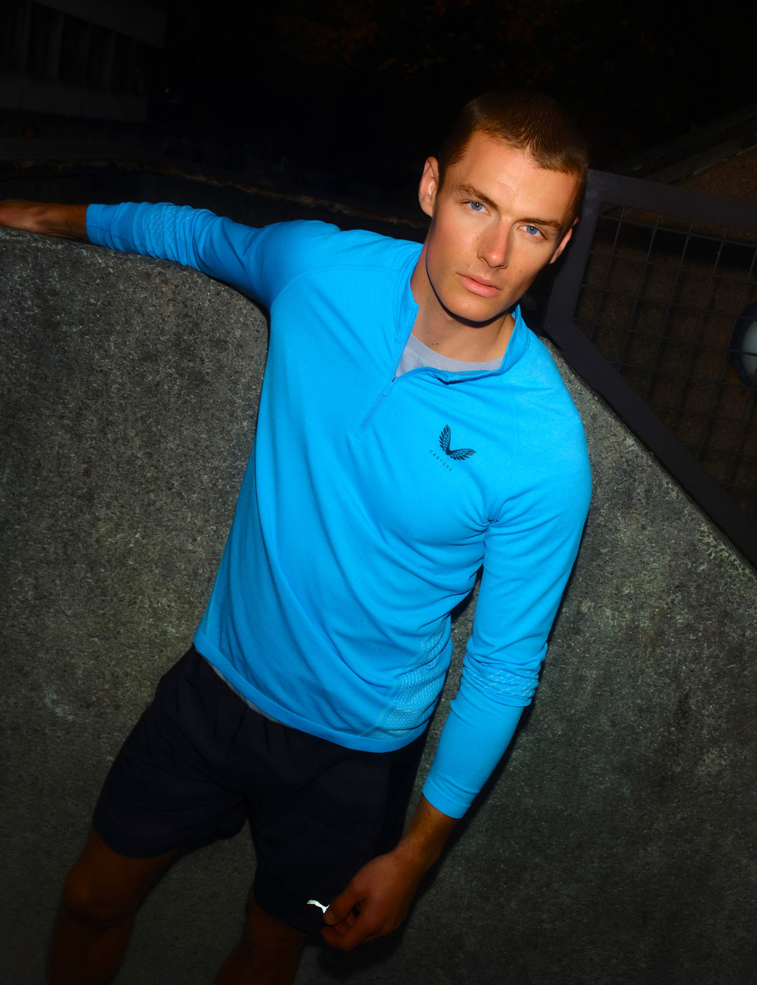 Seam Free Funnel Neck Half Zip Sports Top 2 of 7