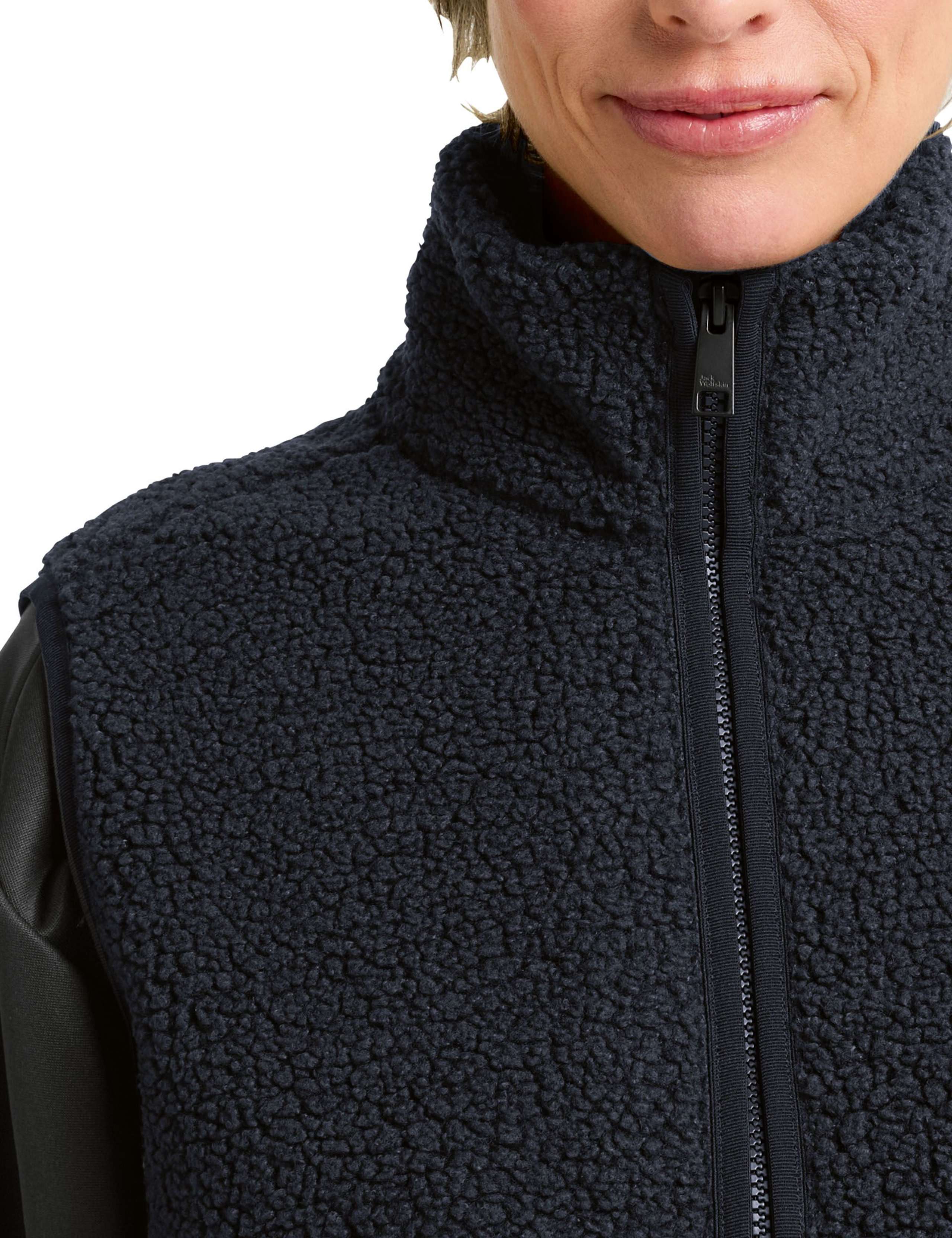 High Curl Relaxed Gilet 7 of 7