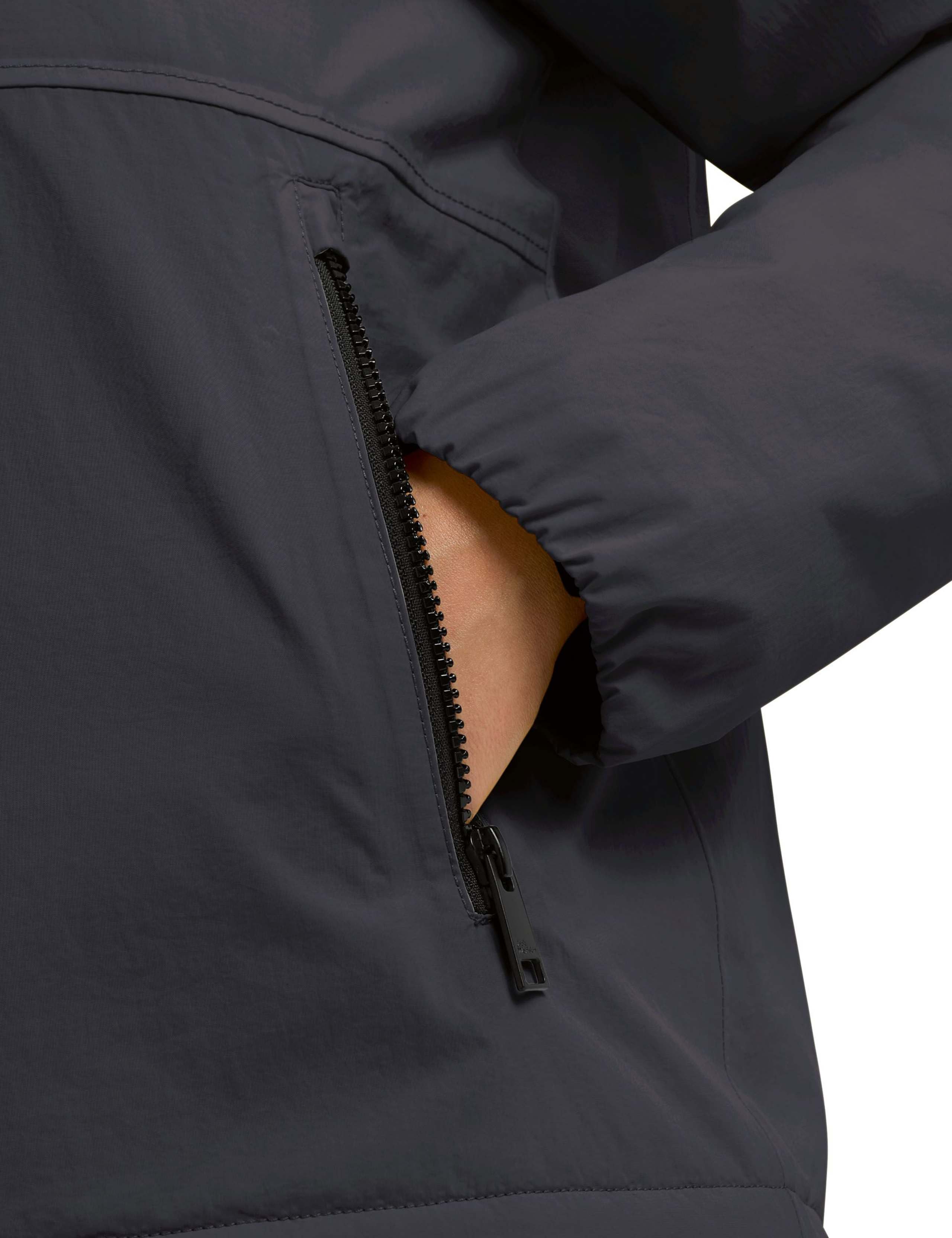 Jacket 6 of 7
