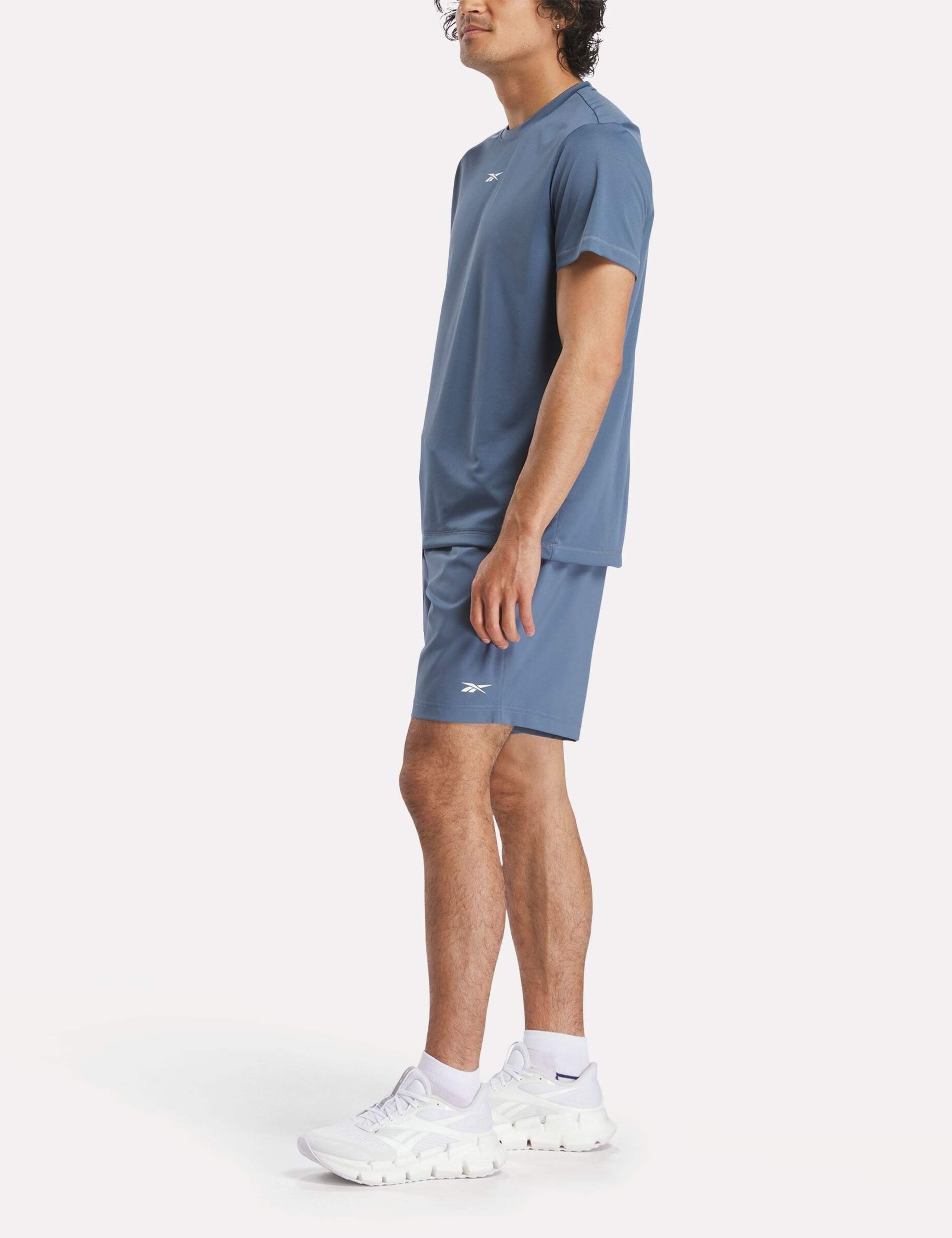 ID Train Tech Training T-Shirt 4 of 4