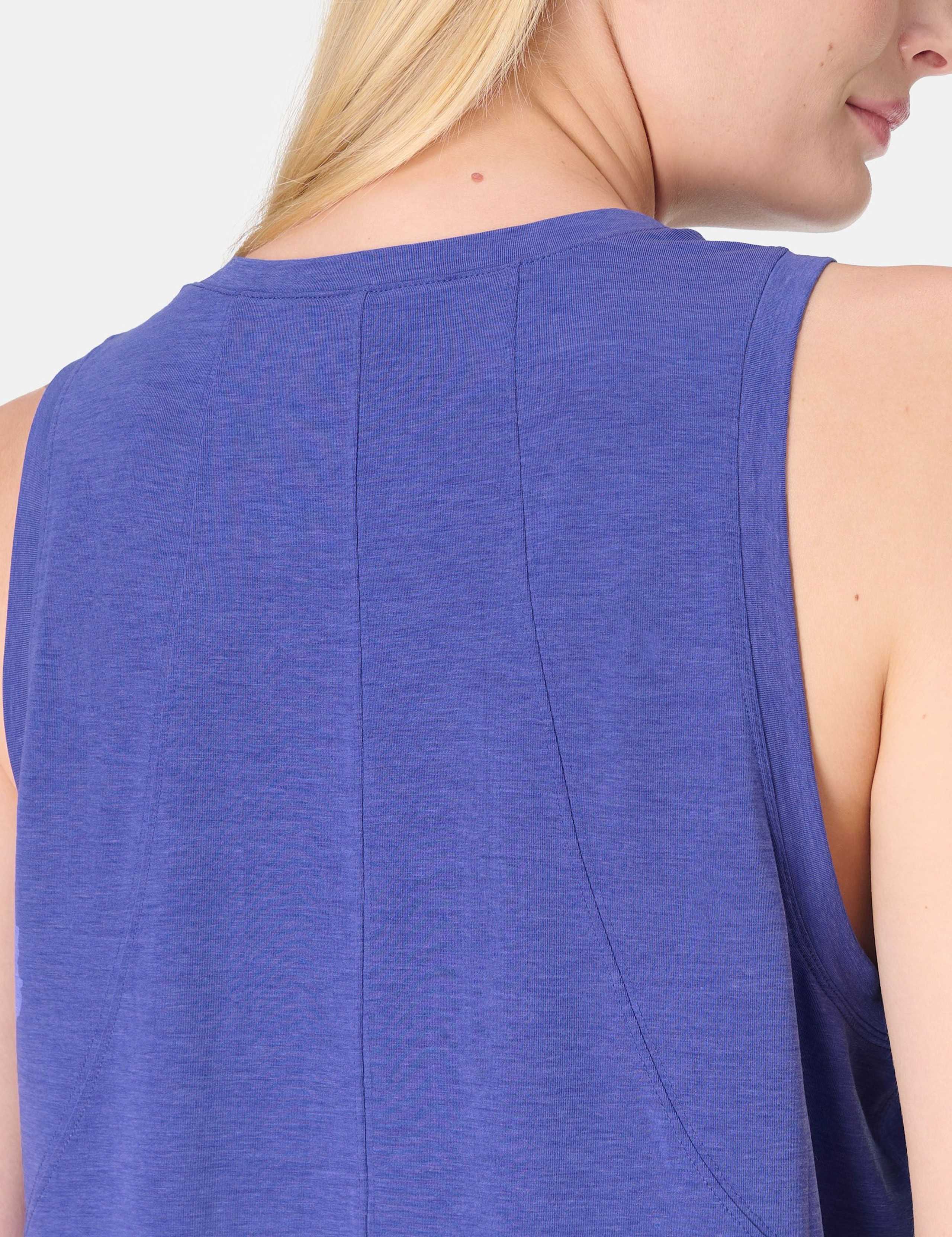 Soft Flow Vest 6 of 8