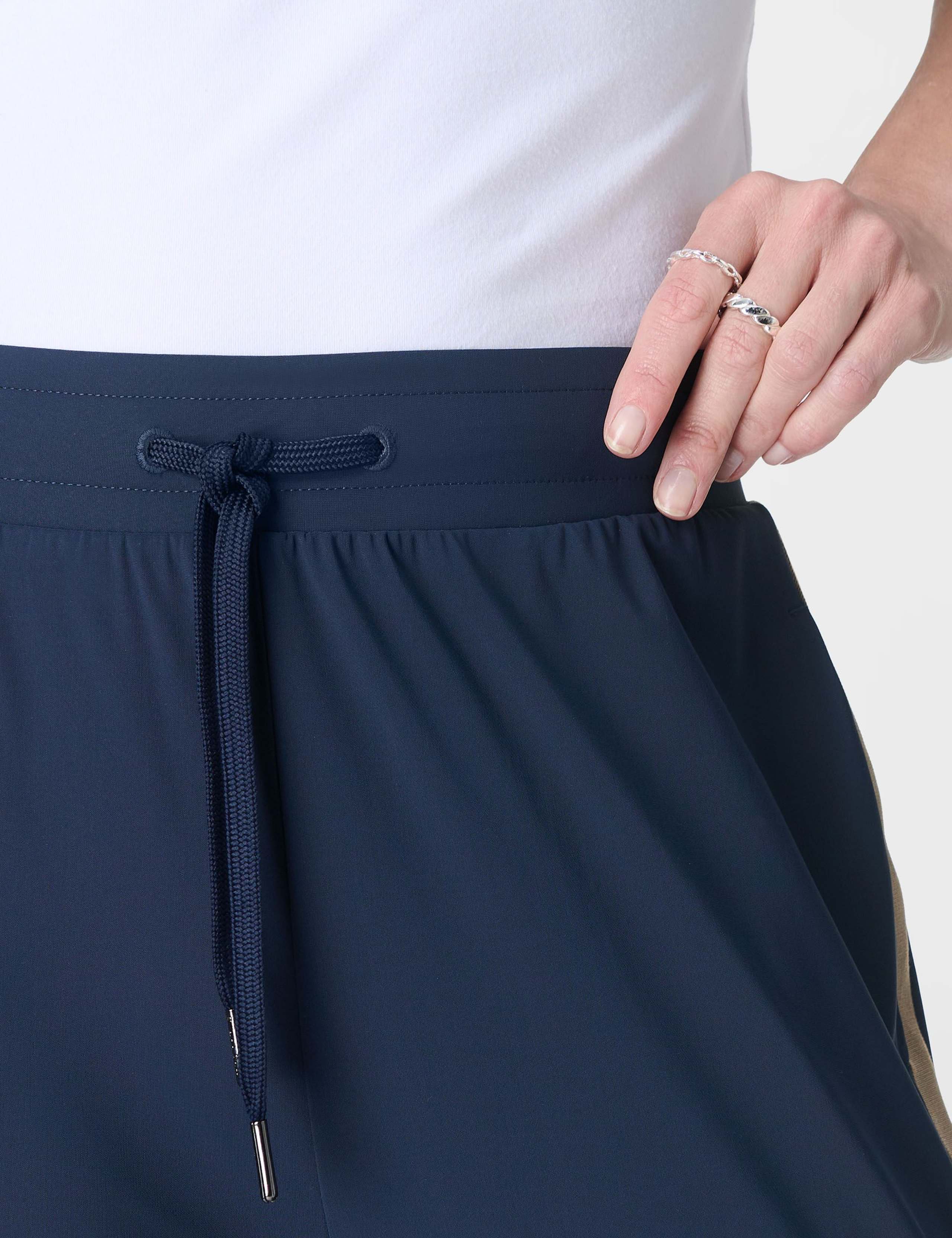 Explorer Side Stripe Tapered Joggers 4 of 6