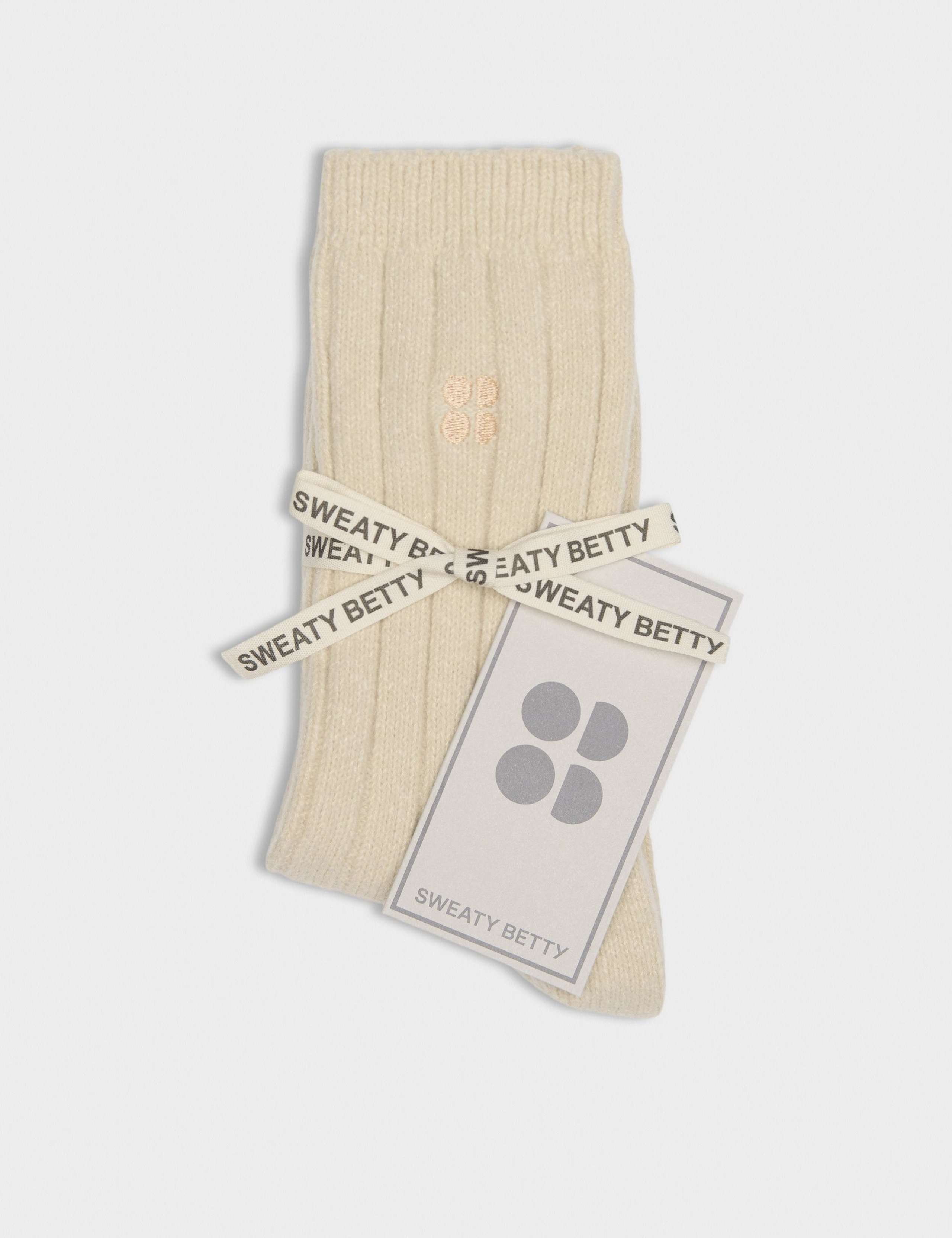 Cosy Thermal Ribbed Ankle High Socks 2 of 4