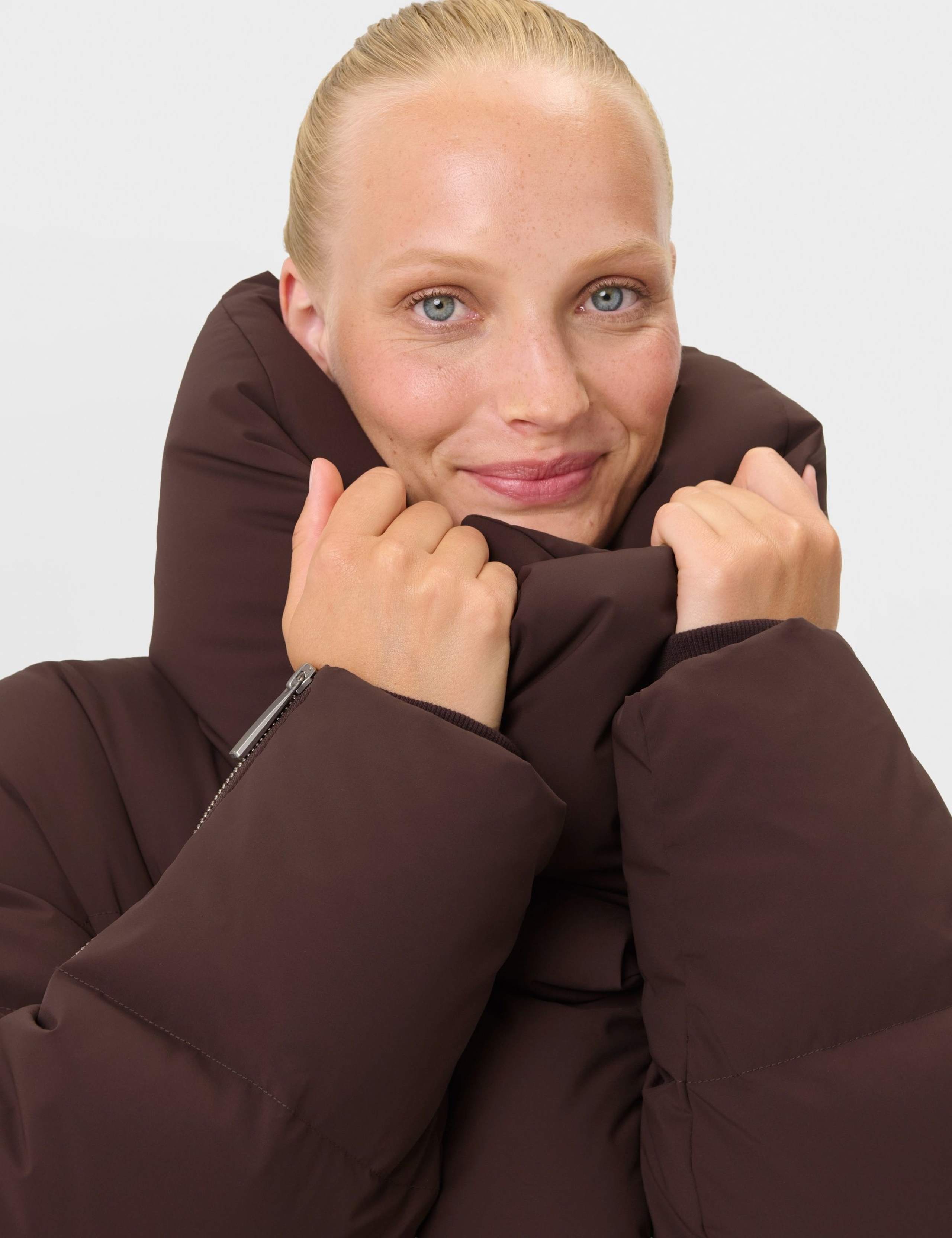 Nimbus CloudWeight Longline Puffer Jacket 6 of 9