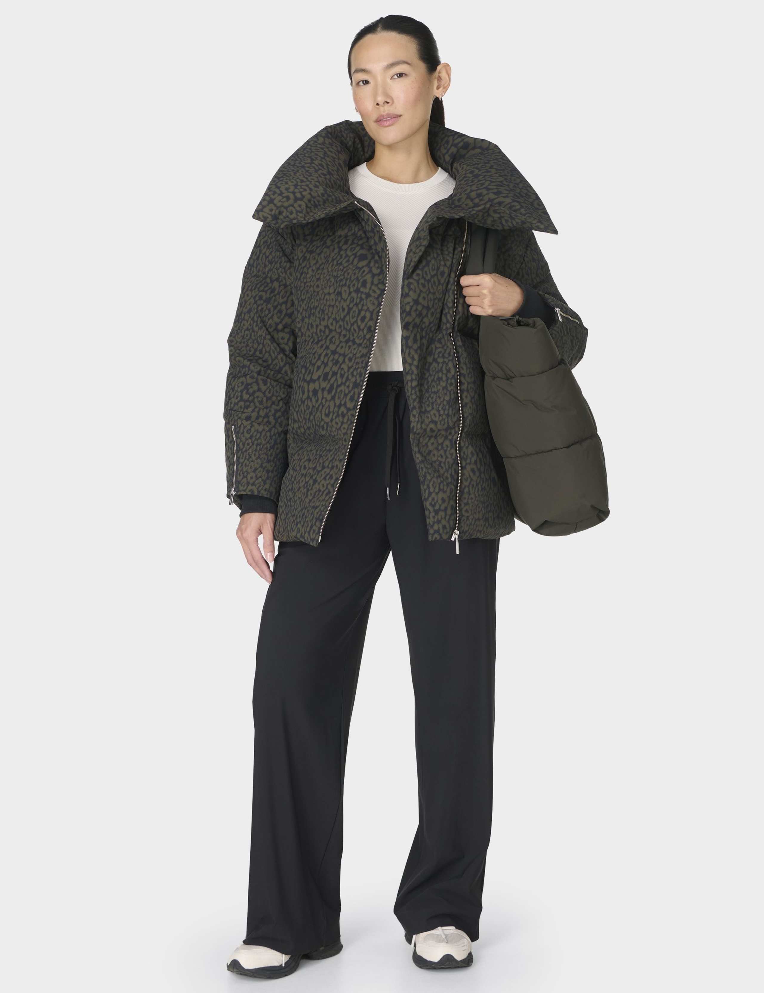 Nimbus CloudWeight Cropped Puffer Jacket 7 of 9