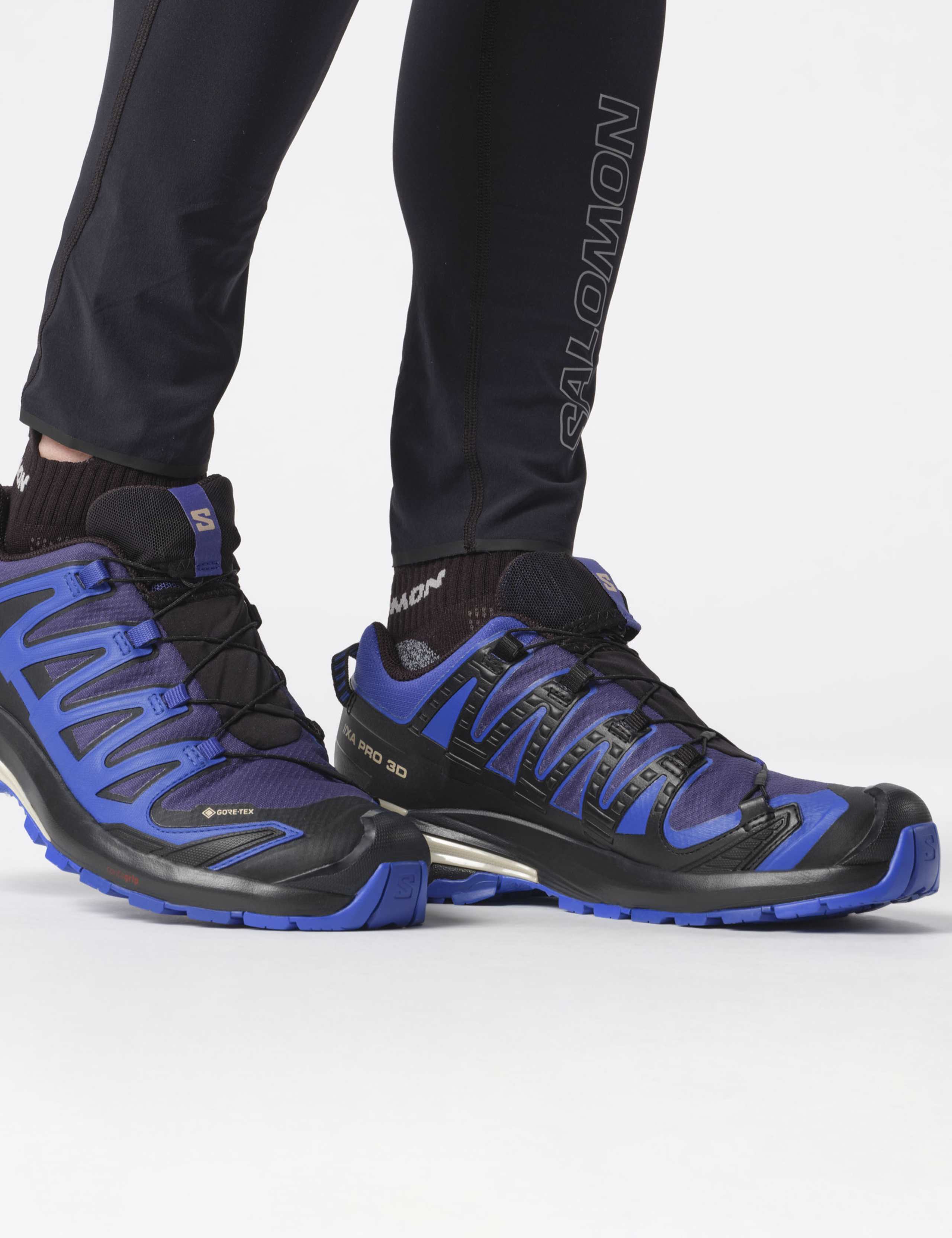 XA Pro 3D V9 Gore-Tex Trainers 4 of 6