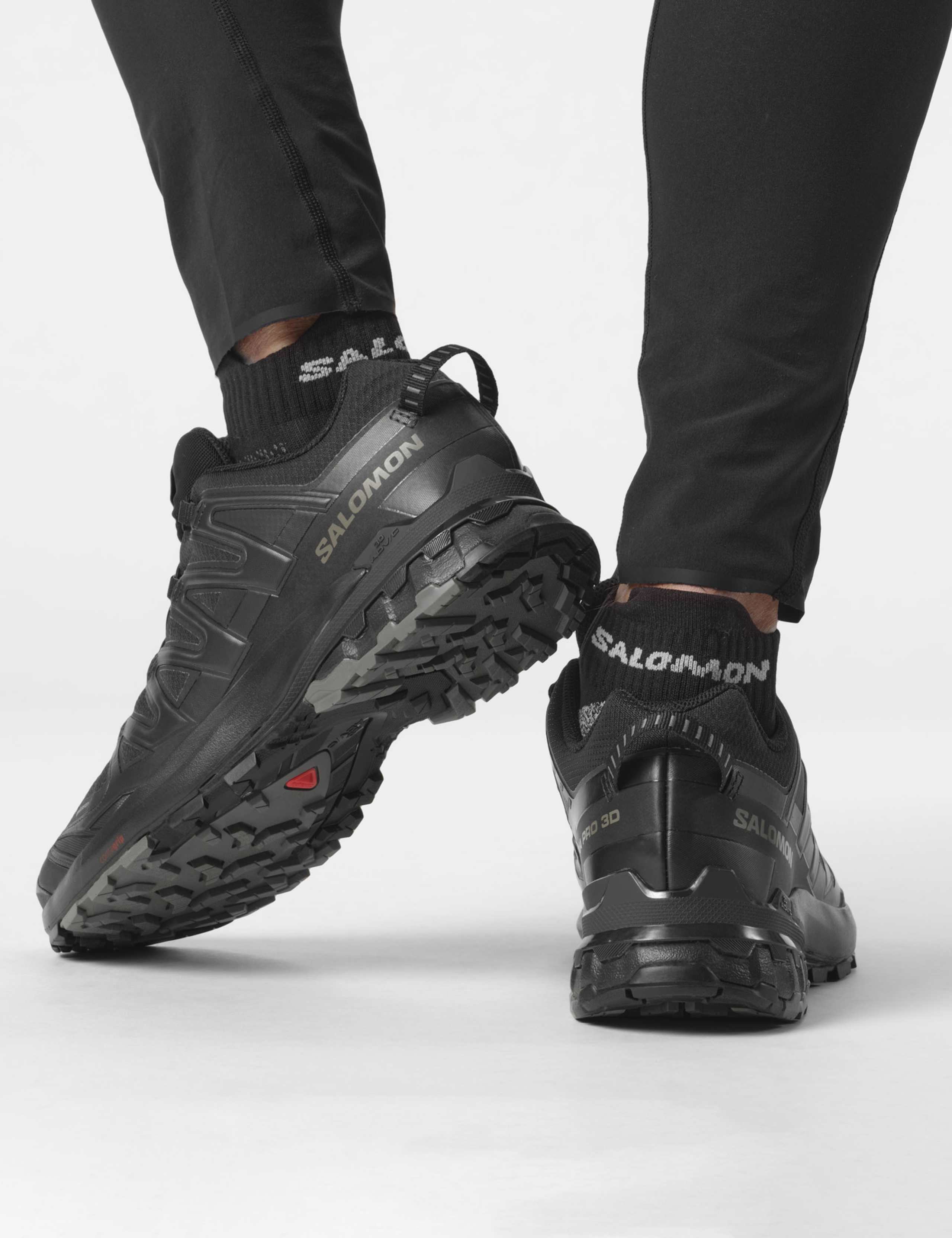 XA Pro 3D V9 Gore-Tex Trainers 4 of 6