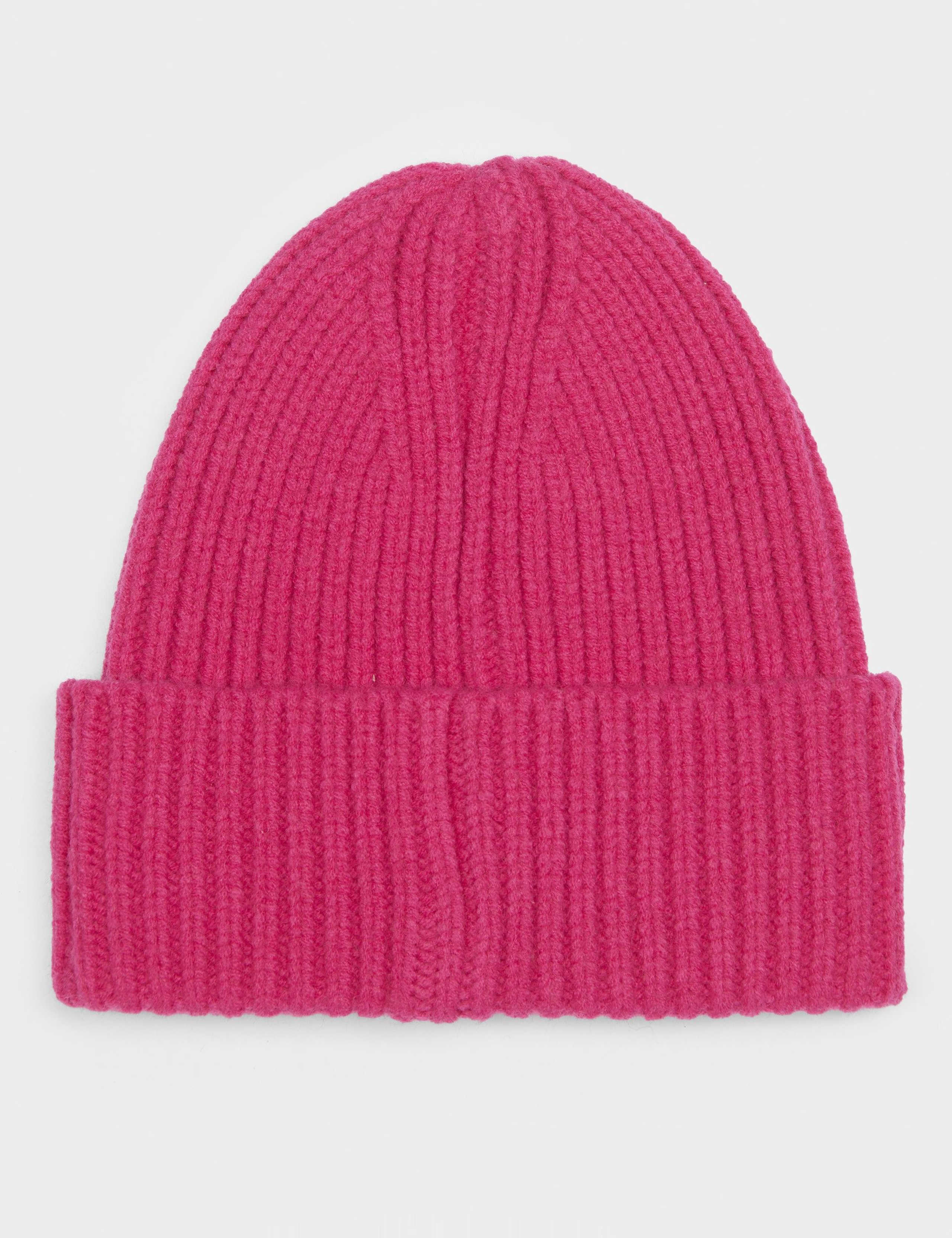 Soft Cloud Knitted Ribbed Beanie Hat 3 of 4