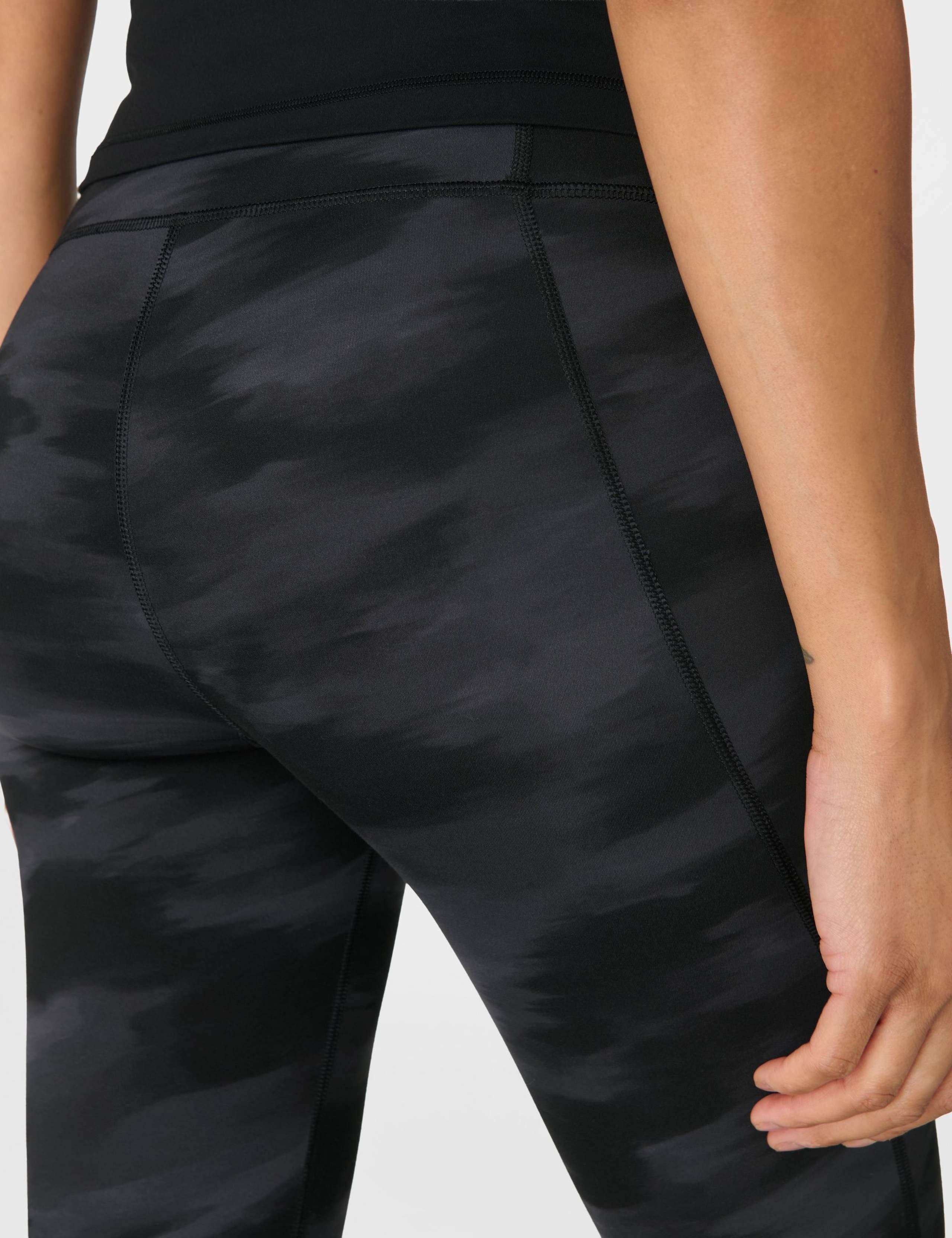 Ultimate Studio Printed 7/8 Yoga Leggings 5 of 8