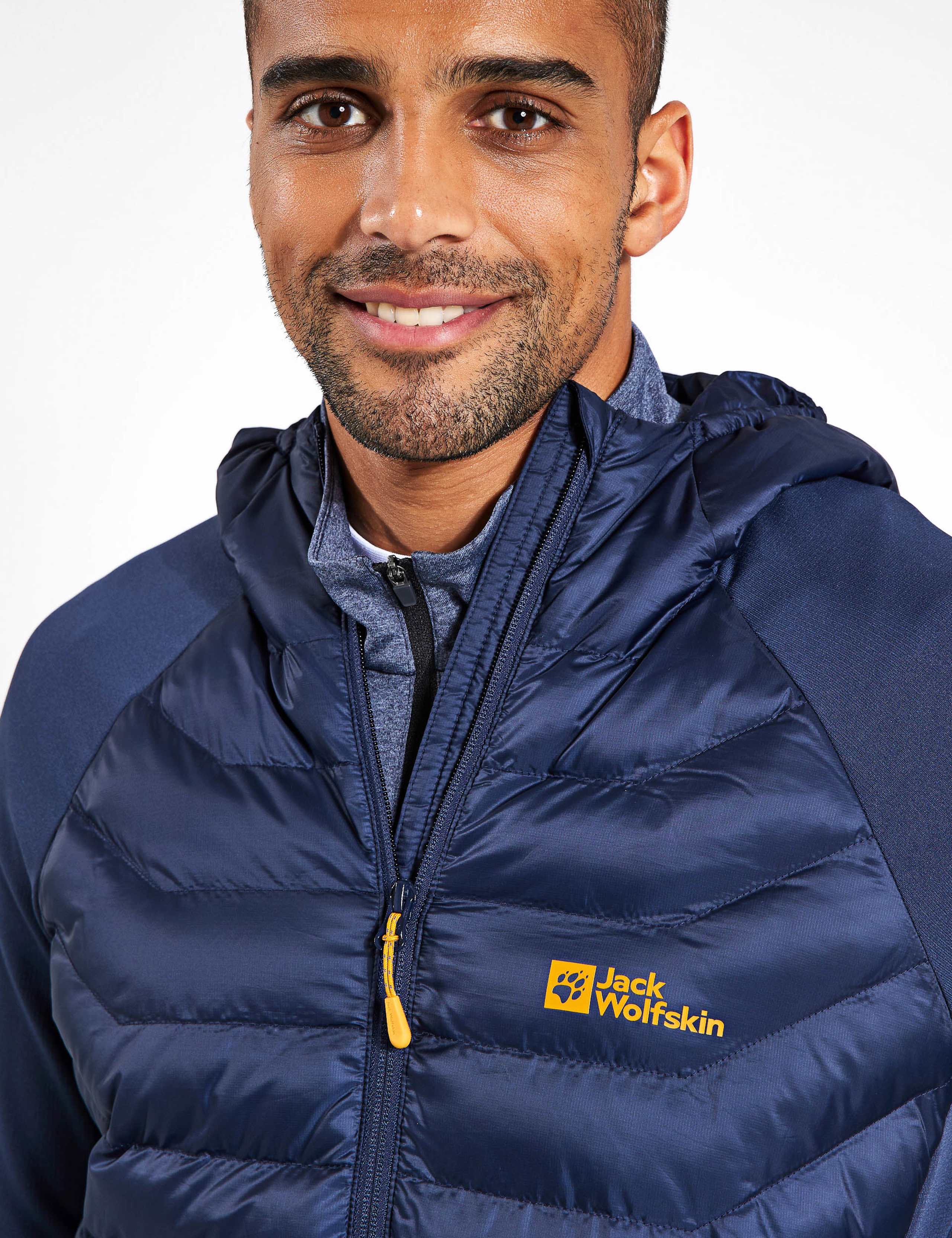 Routeburn Pro Hybrid Hooded Puffer Jacket 3 of 4