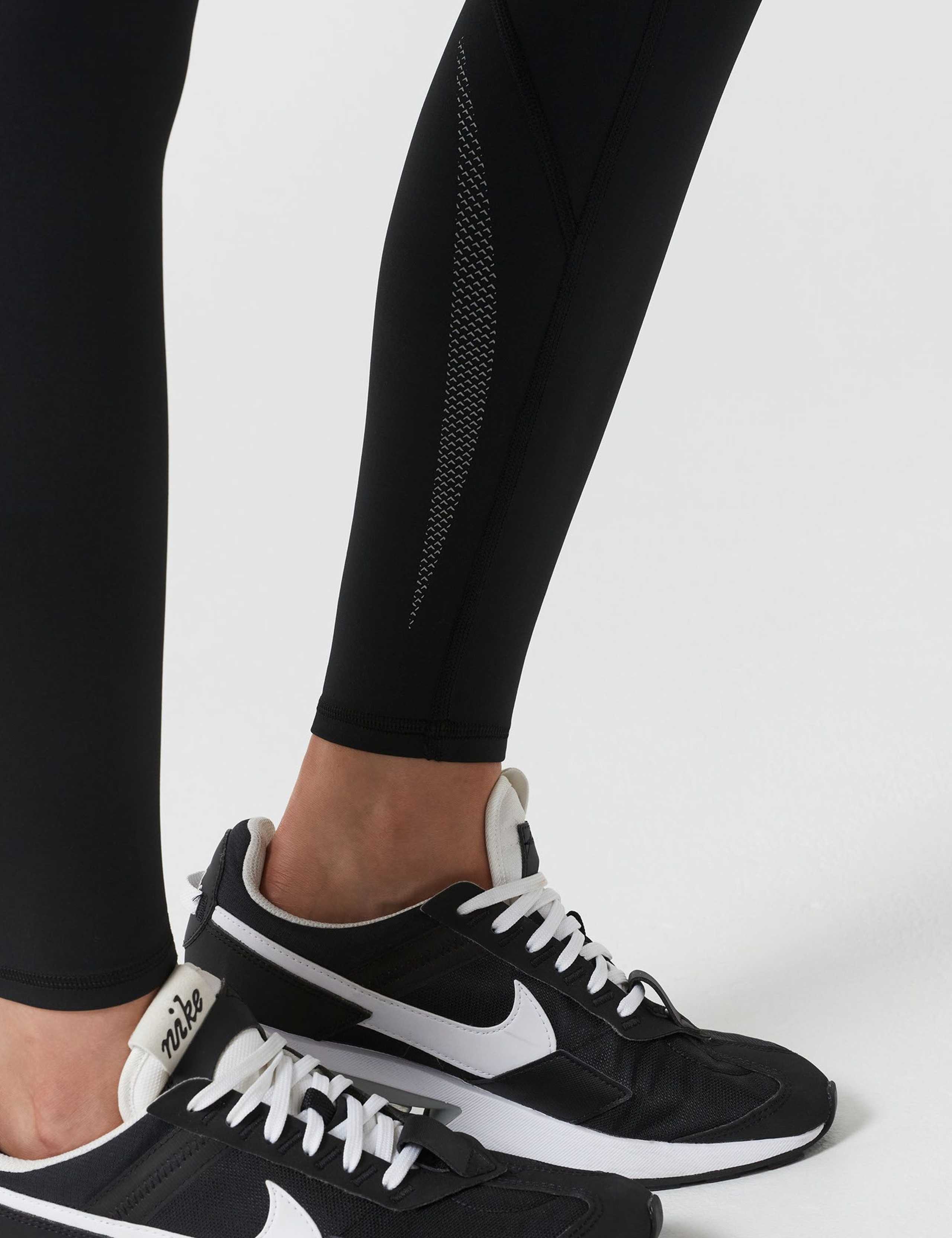 Chelsea Ultra Core Running Leggings 9 of 9