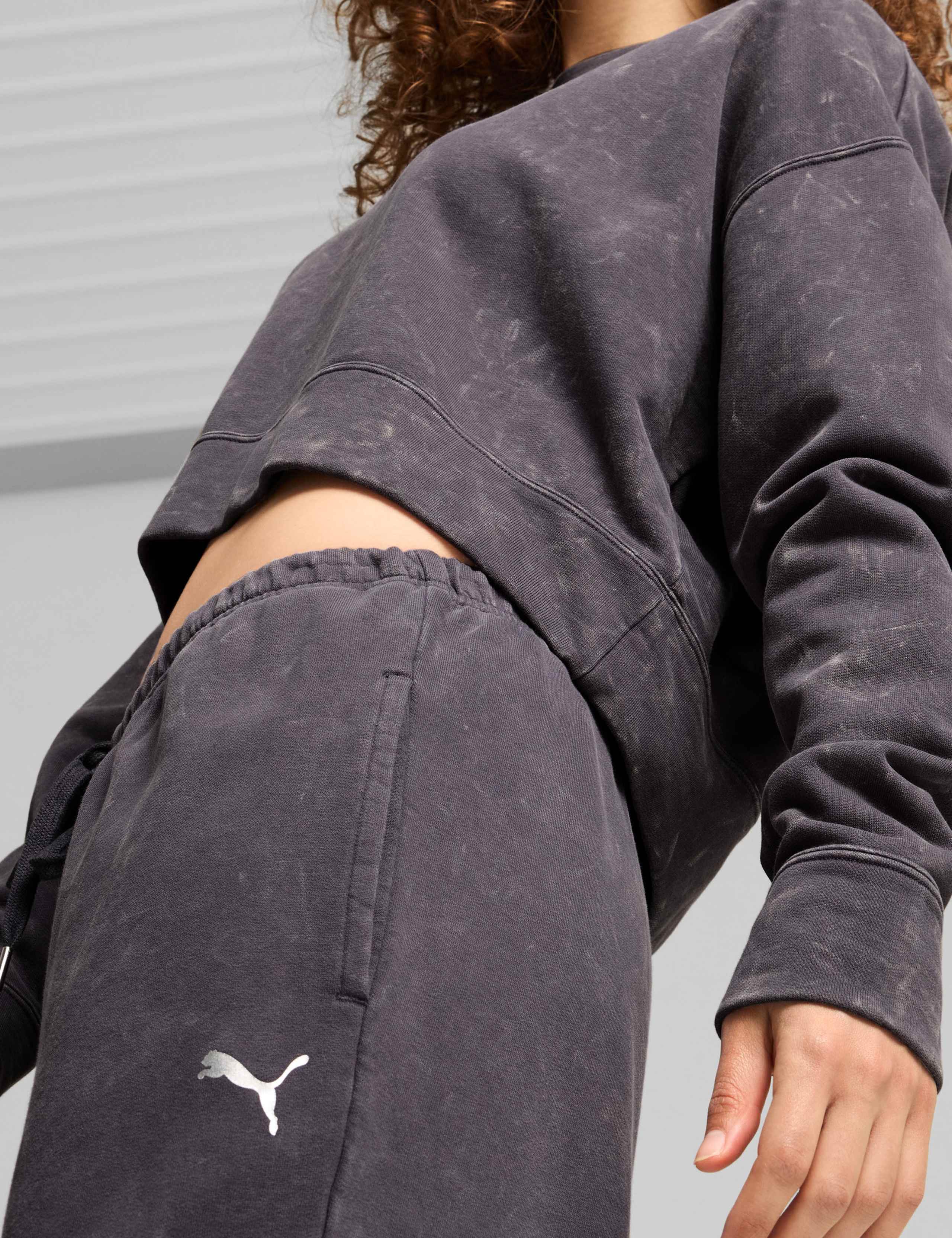 Dare To Relaxed Pure Cotton Crop Sweatshirt 5 of 6