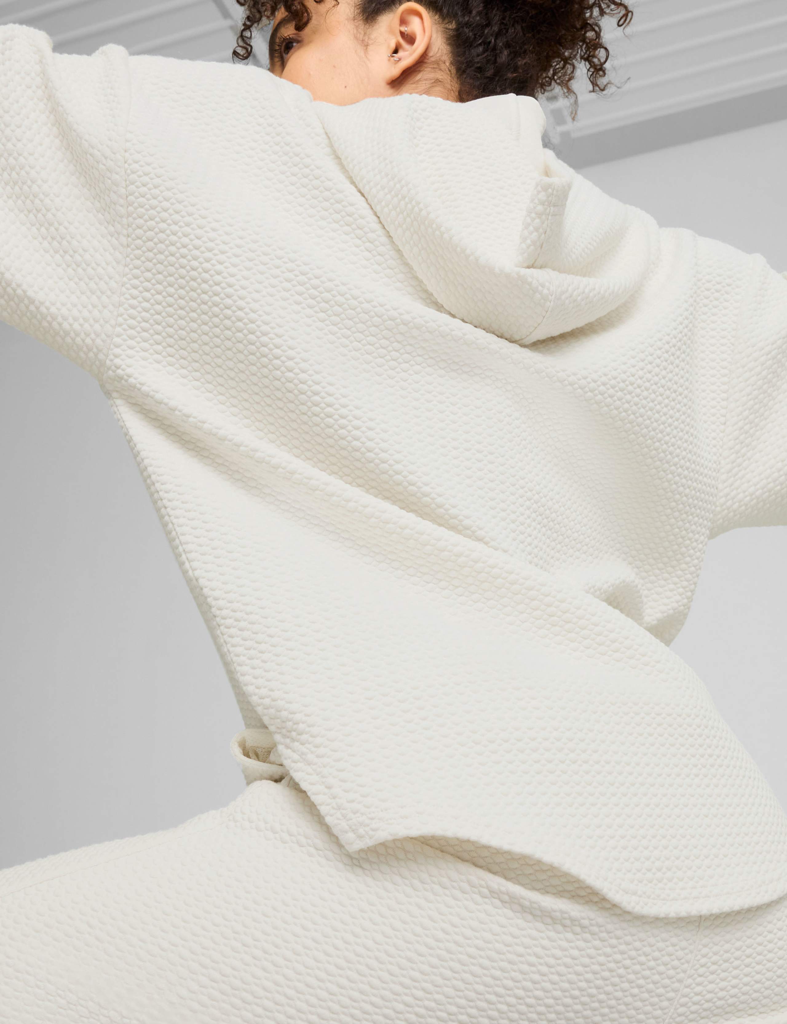 Q4 Studio Cotton Blend Textured Hoodie 5 of 7
